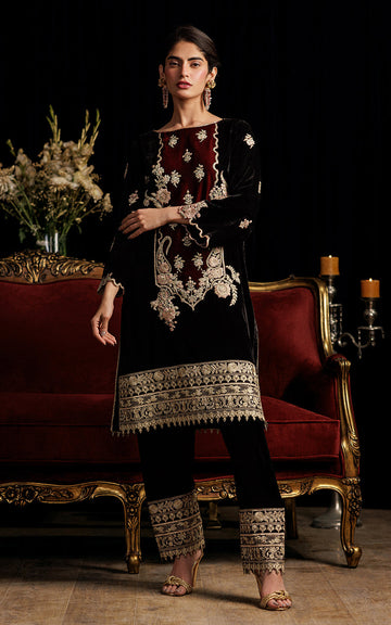 Threads and Motifs | Velvet Collection 25 | 2PC TV-08
