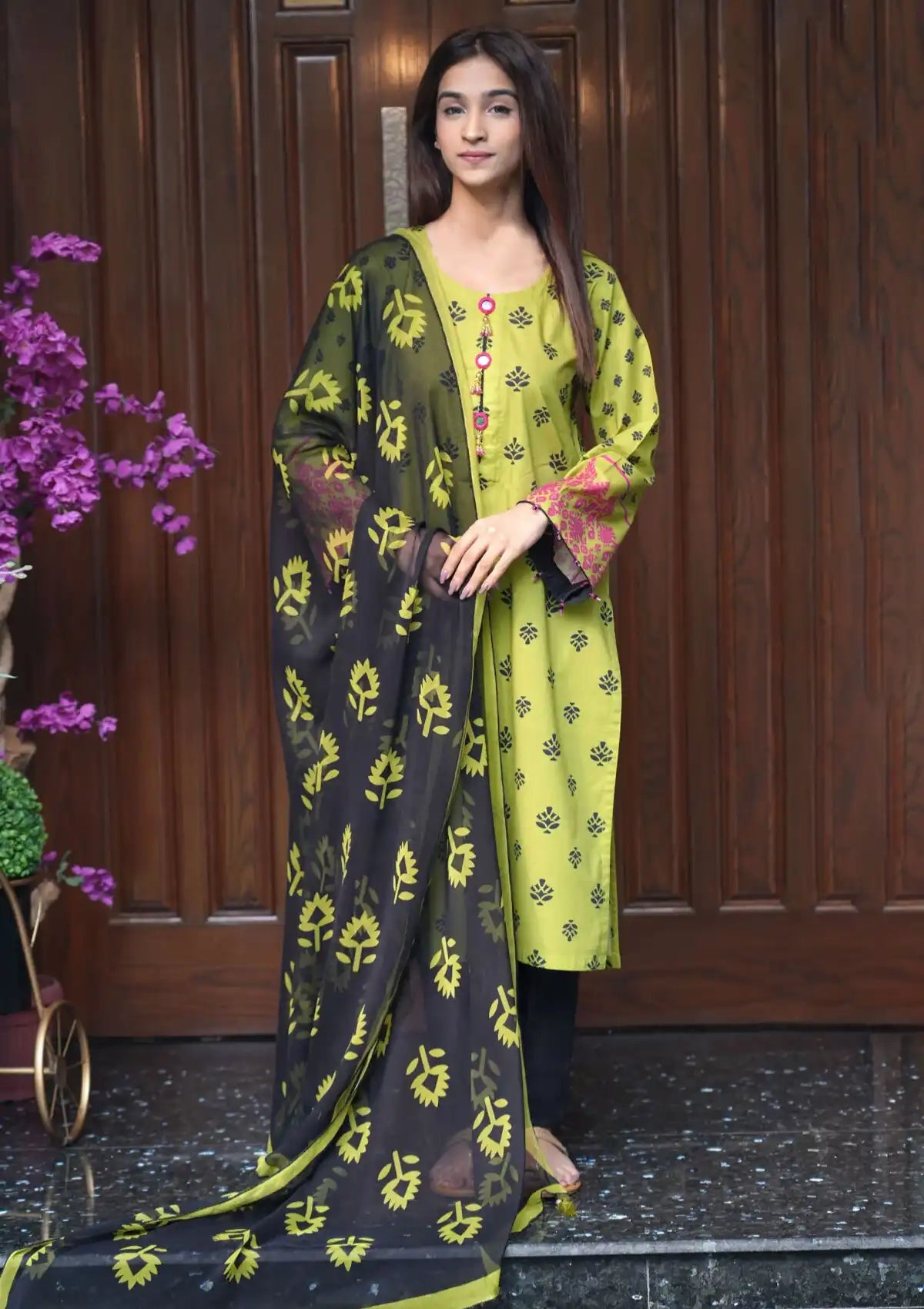 Winter Collection - Madiha Jahangir - Gulmira - Cambric - 2 pcs - D#03 - Official Madiha Jahangir - Agha Fabrics UK