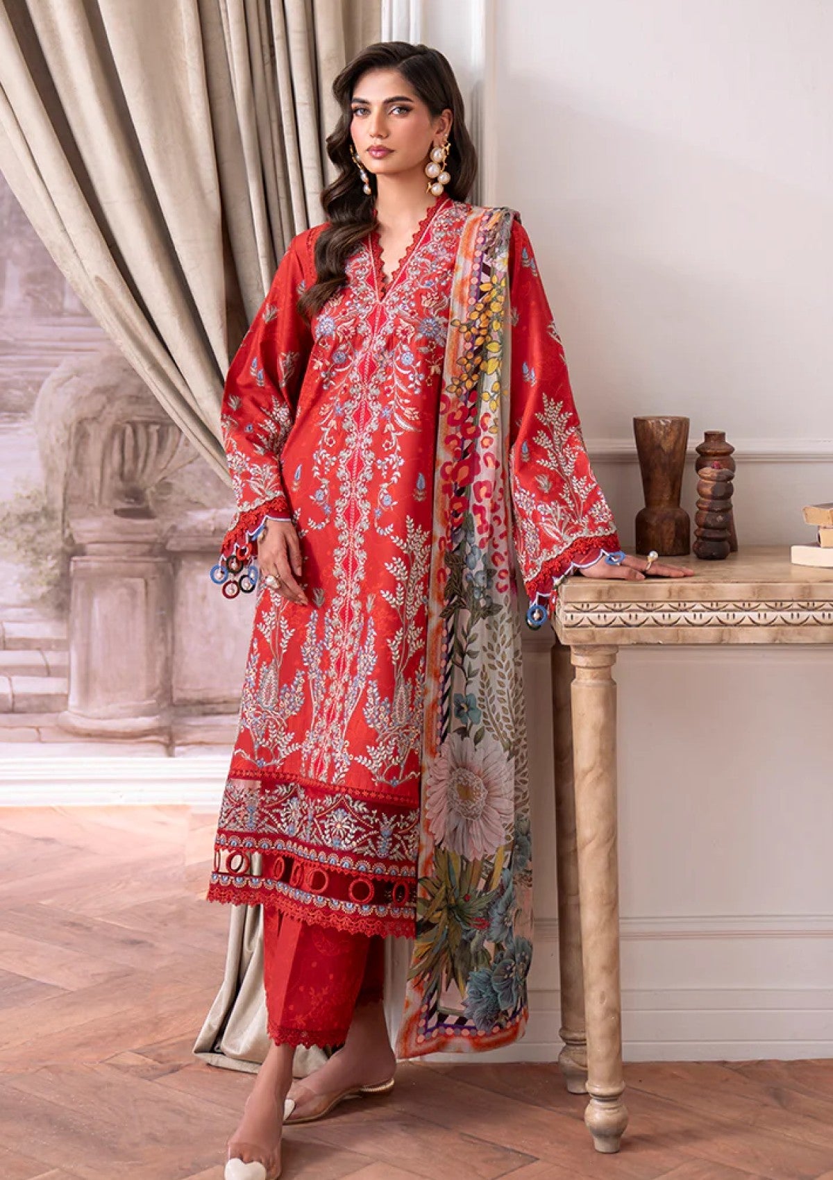 Winter - Roheenaz - Aezel - Embroidered Cambric - RC25#07 B - Lyrah
