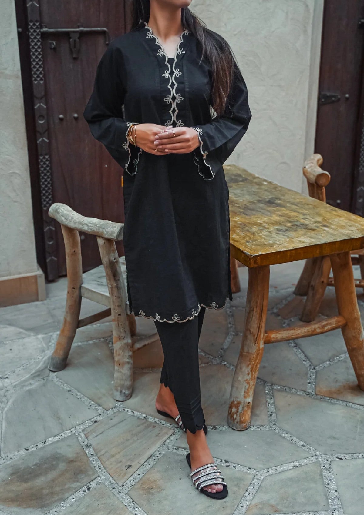 Pret - Ombrella - Winter 25 - Ethereal in Black