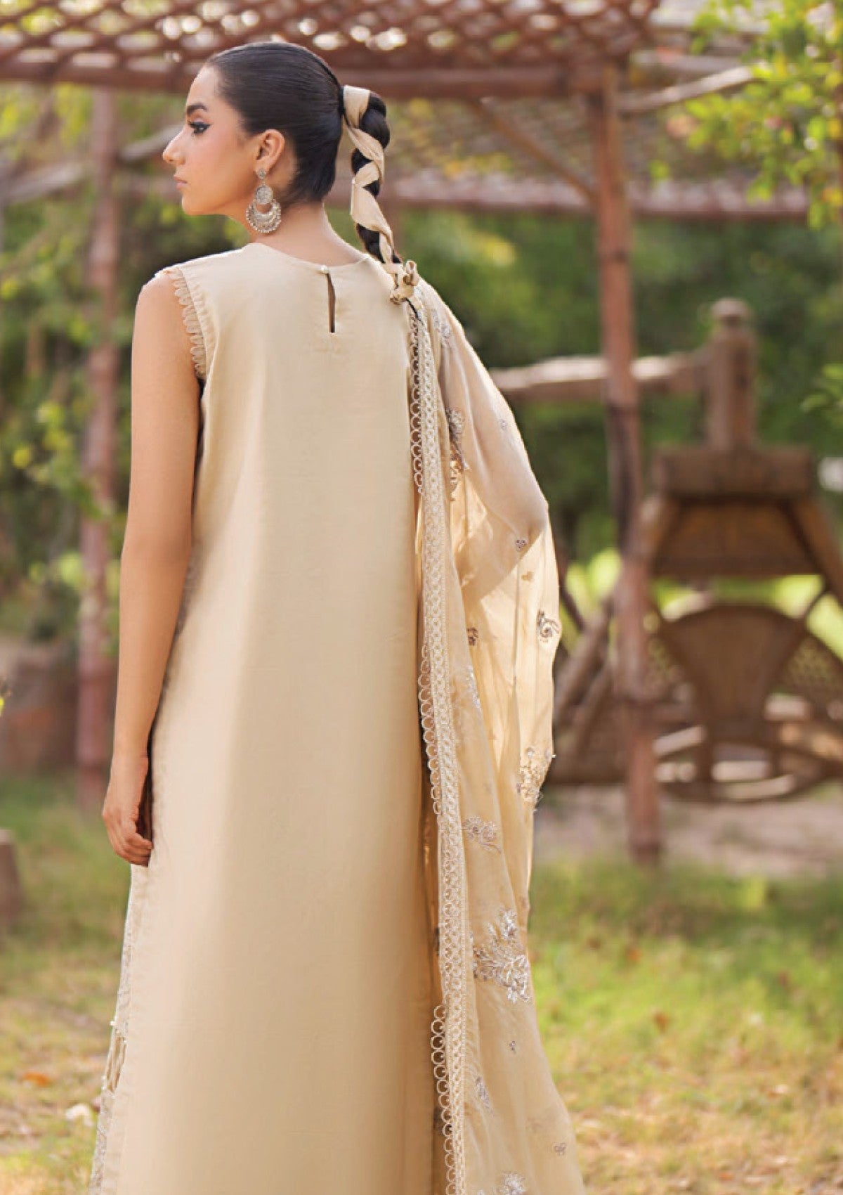 Lawn - Humdum - Selin - HS25#08