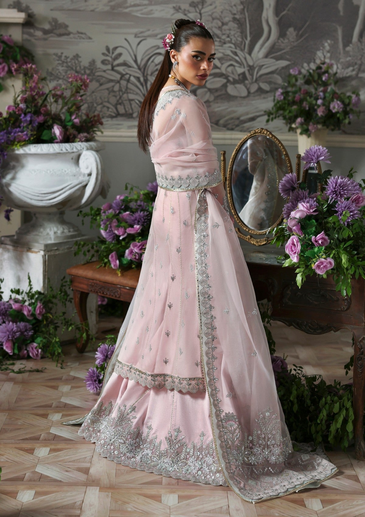 Formals - Akbar Aslam - Deewani 25 - ADF#1576 - Anvaha