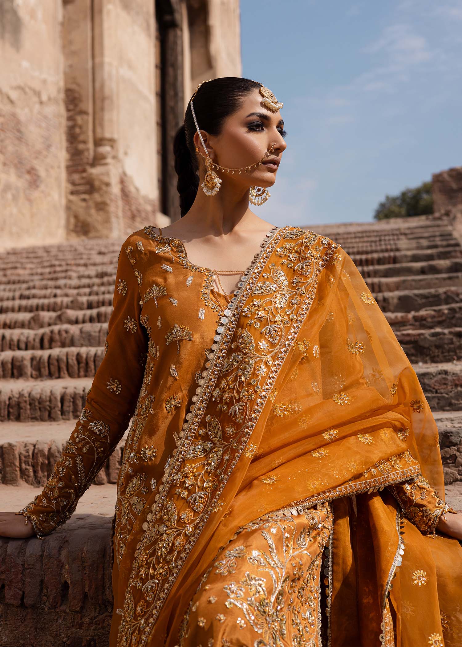 Akbar Aslam | Luxury Formals | Zarmisha
