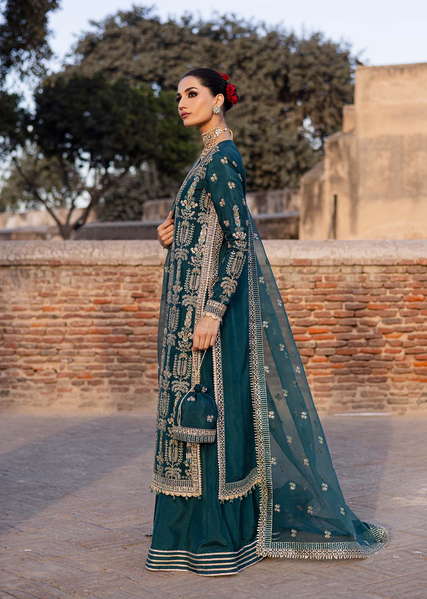 Akbar Aslam | Luxury Formals | Nazgul