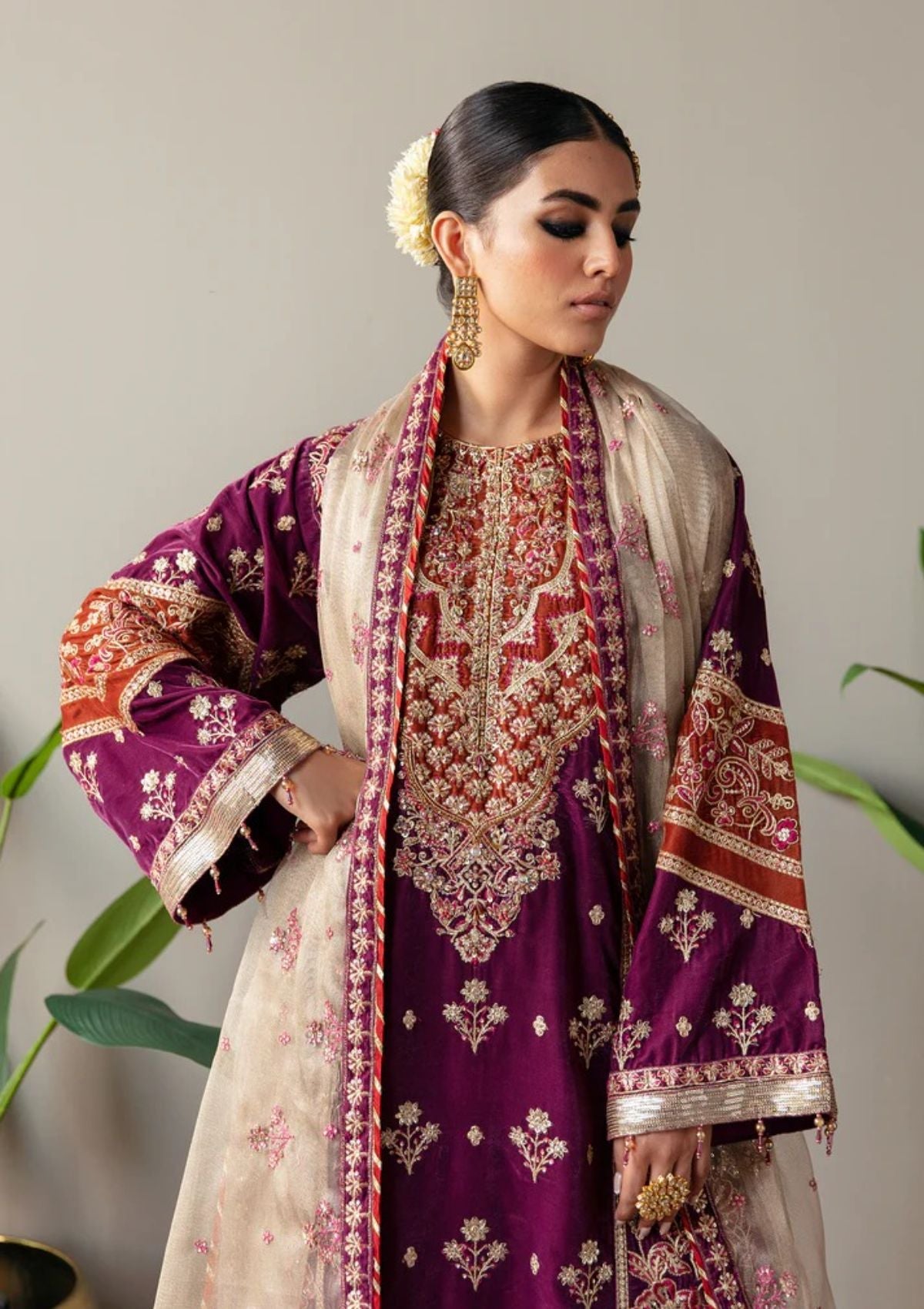 Winter Collection - Emaan Adeel - Makhmal Velvet - Mahzara - D#05