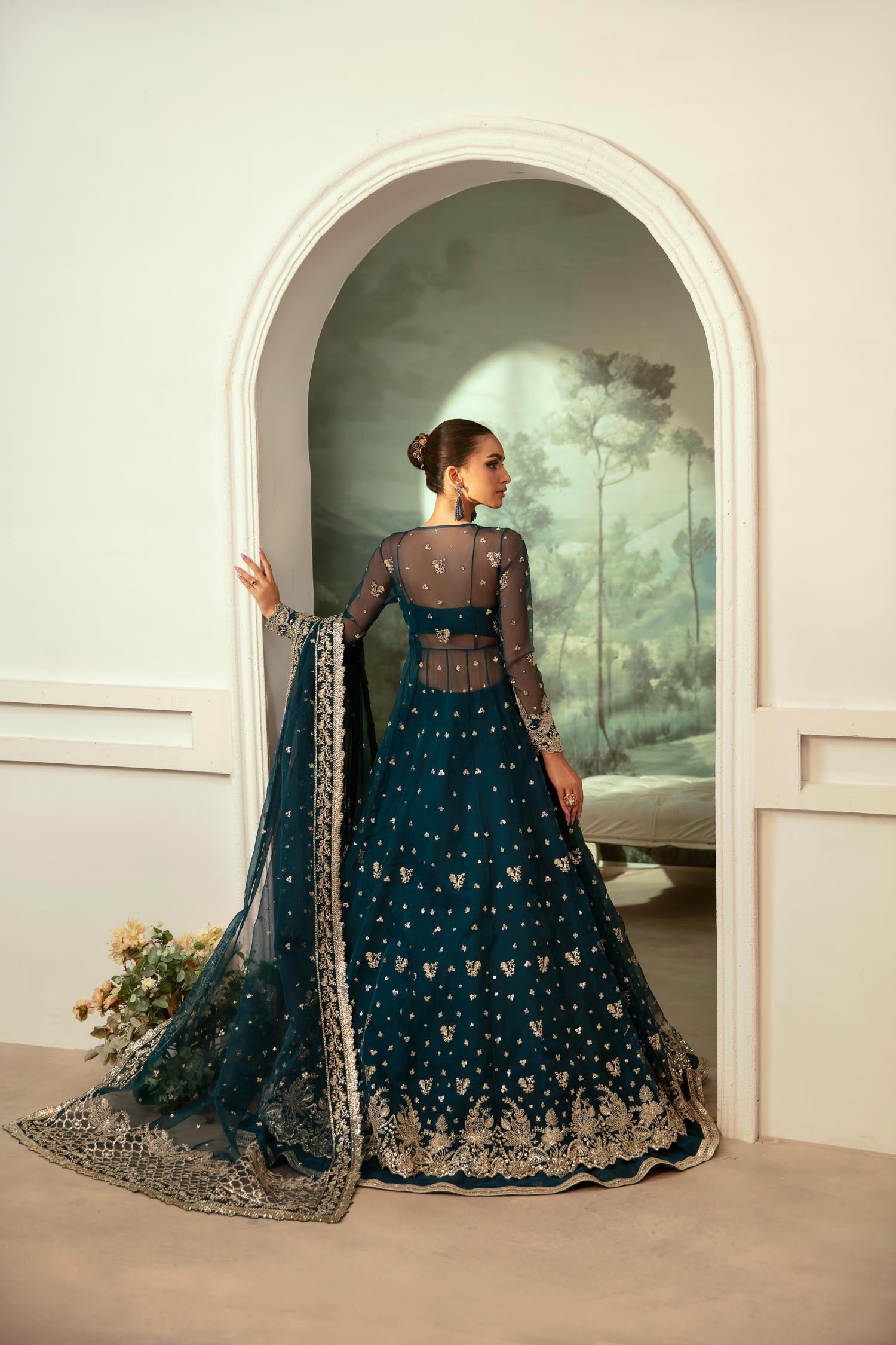 Akbar Aslam | Formal Pret | Beryl
