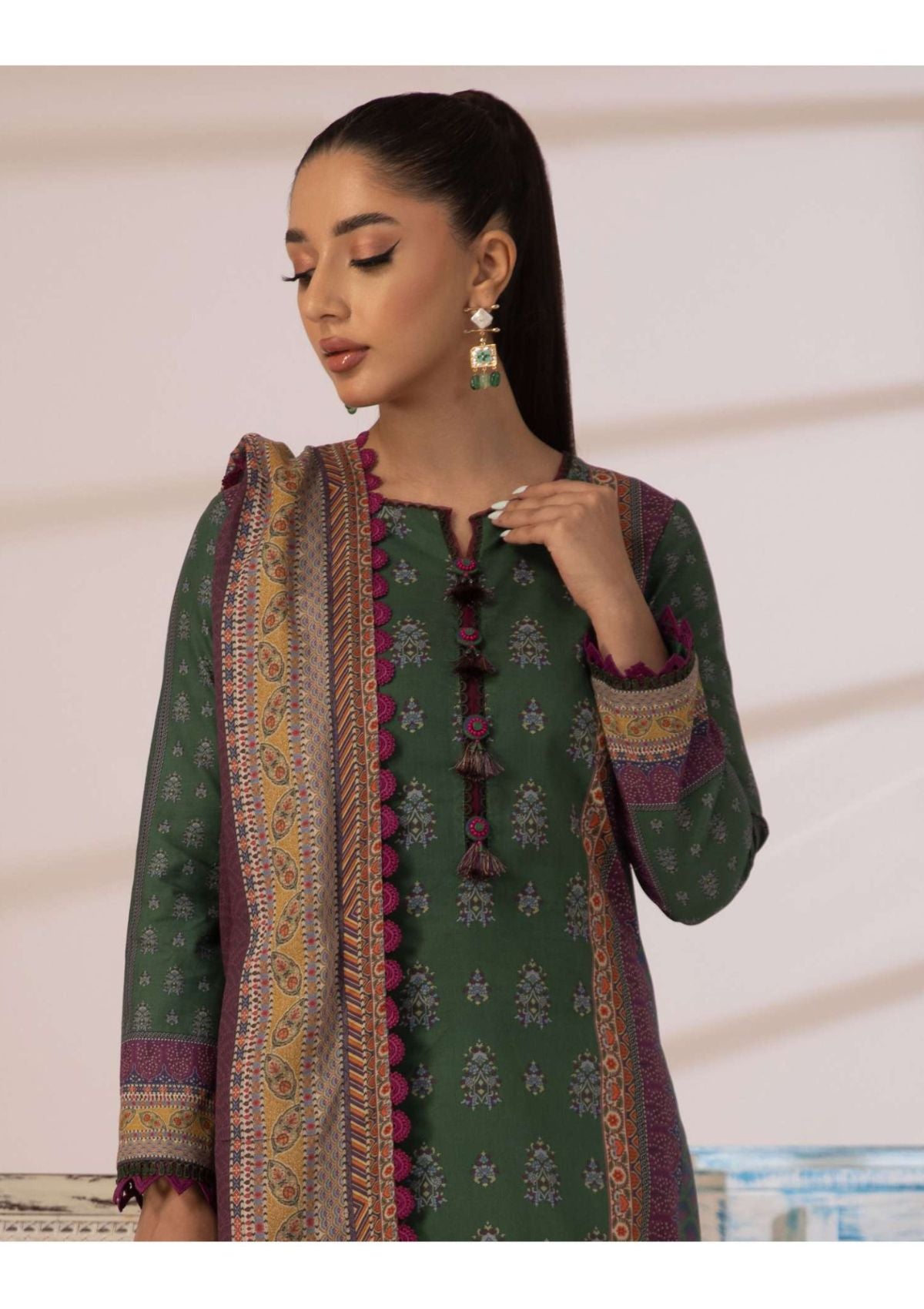 Lawn Collection - Asim Jofa - Prints - AJBP#18 - Official Asim Jofa - Agha Fabrics UK
