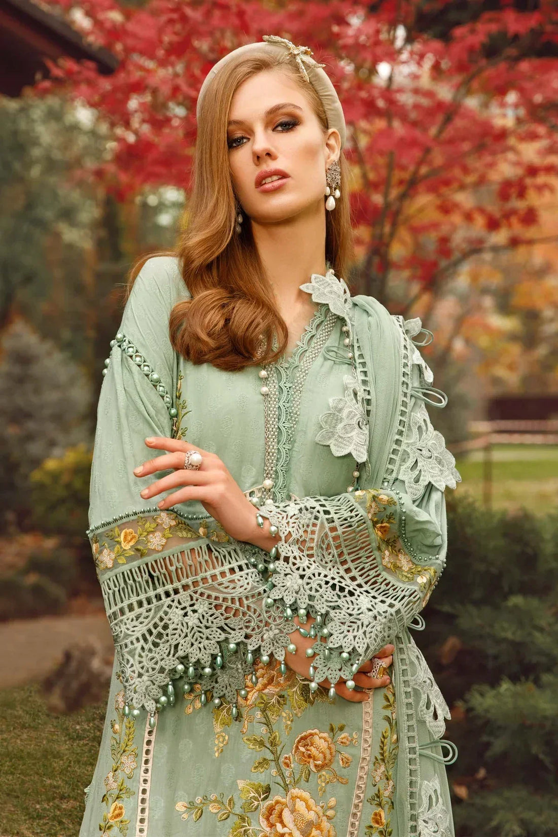Maria B | Luxury Lawn | D-2302-B -  Maria B Luxury -  Agha Fabrics