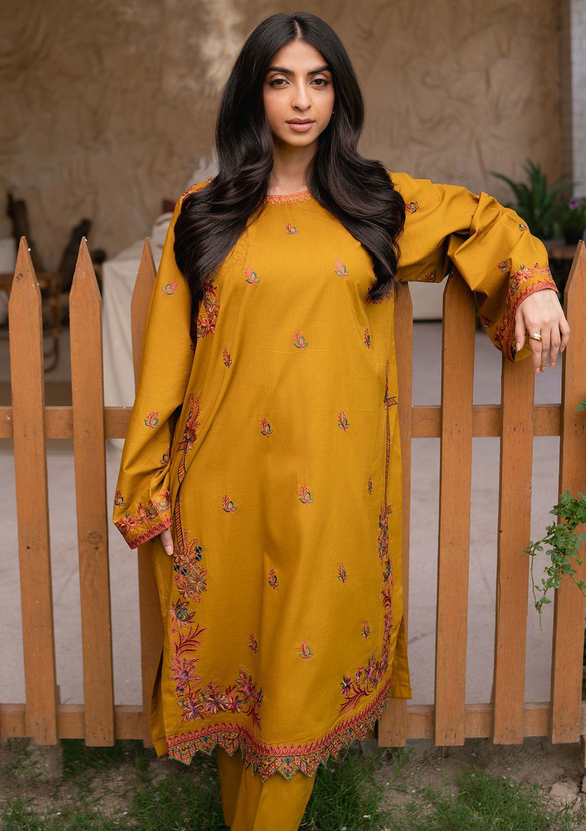 Pret Collection - Humdum - Embroidered Lawn - D#02