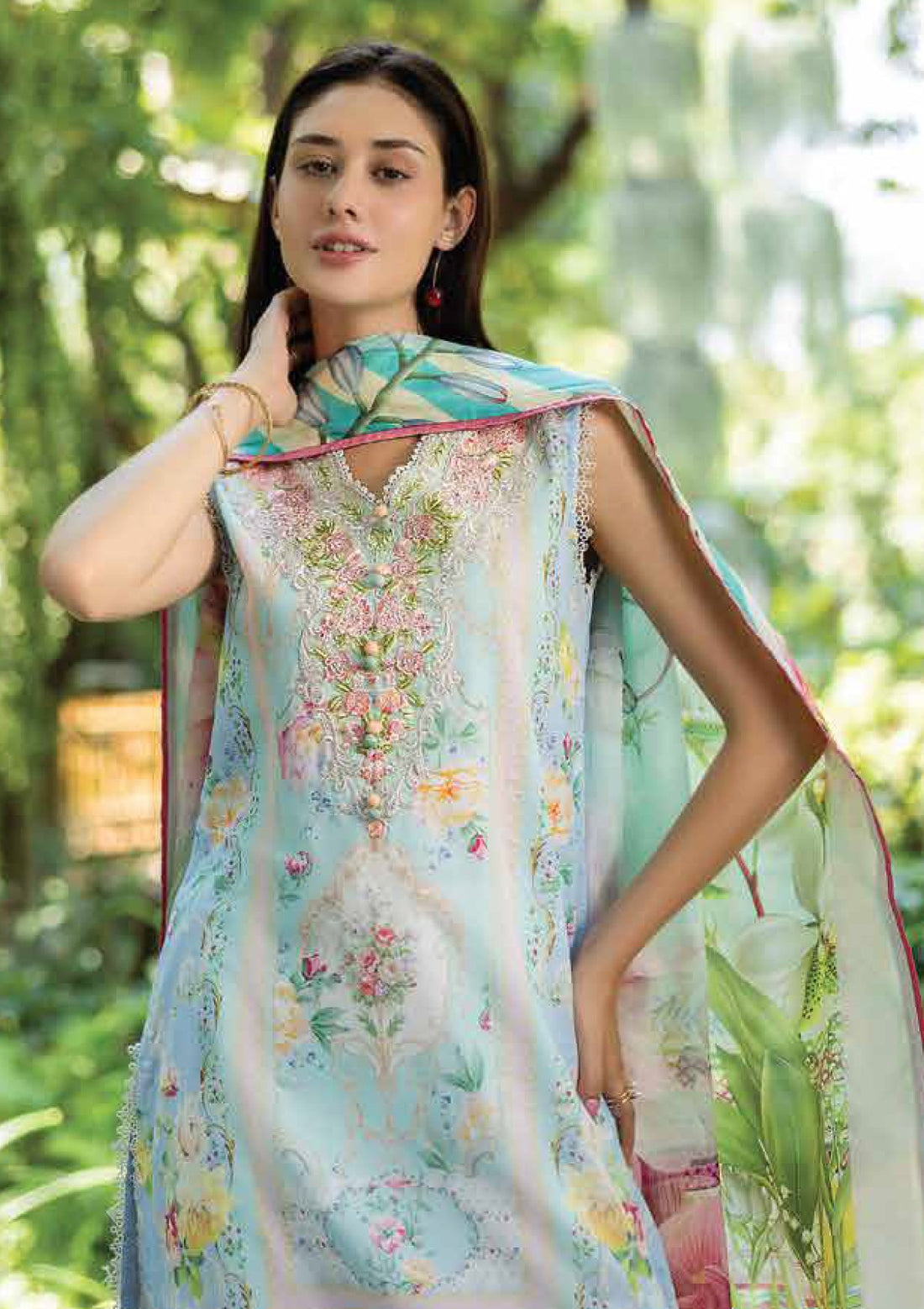 Lawn - Roheenaz - Ethereal Bloom 25 - RNZ#08-A - Mistelle