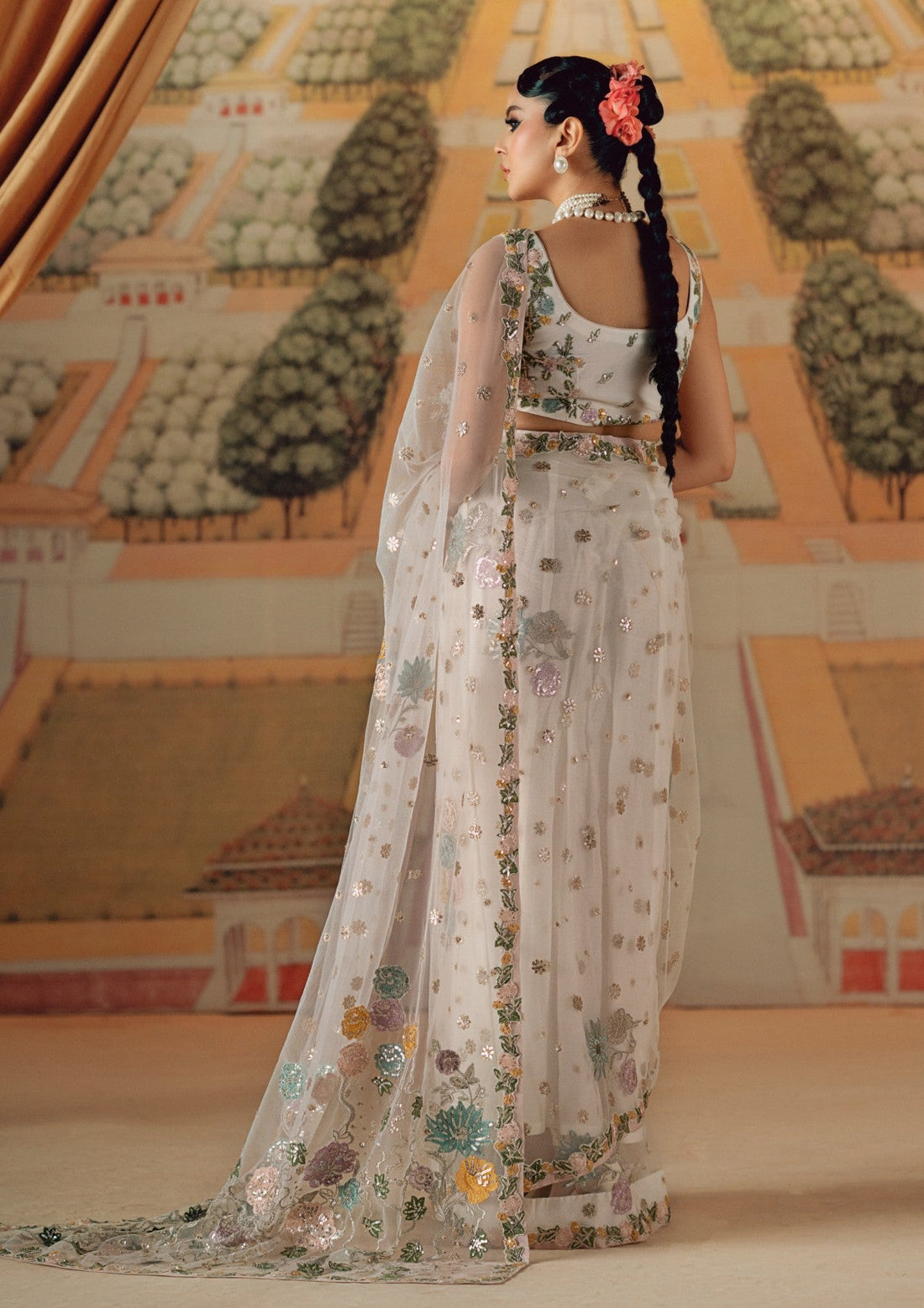 Pret - Fozia Khalid - Chamakh Dhamakh - Wedding Festivity - Mu dikhai