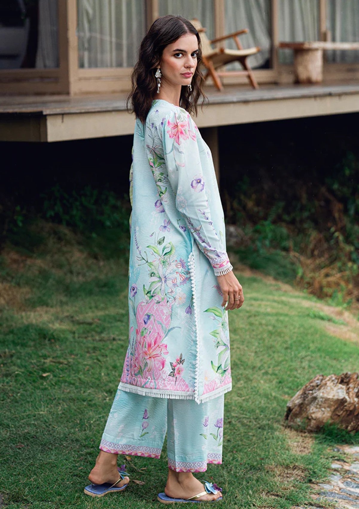 Lawn - Roheenaz - Garden Veil - Printed 25 - RGV#03-A - Twilight Fizz