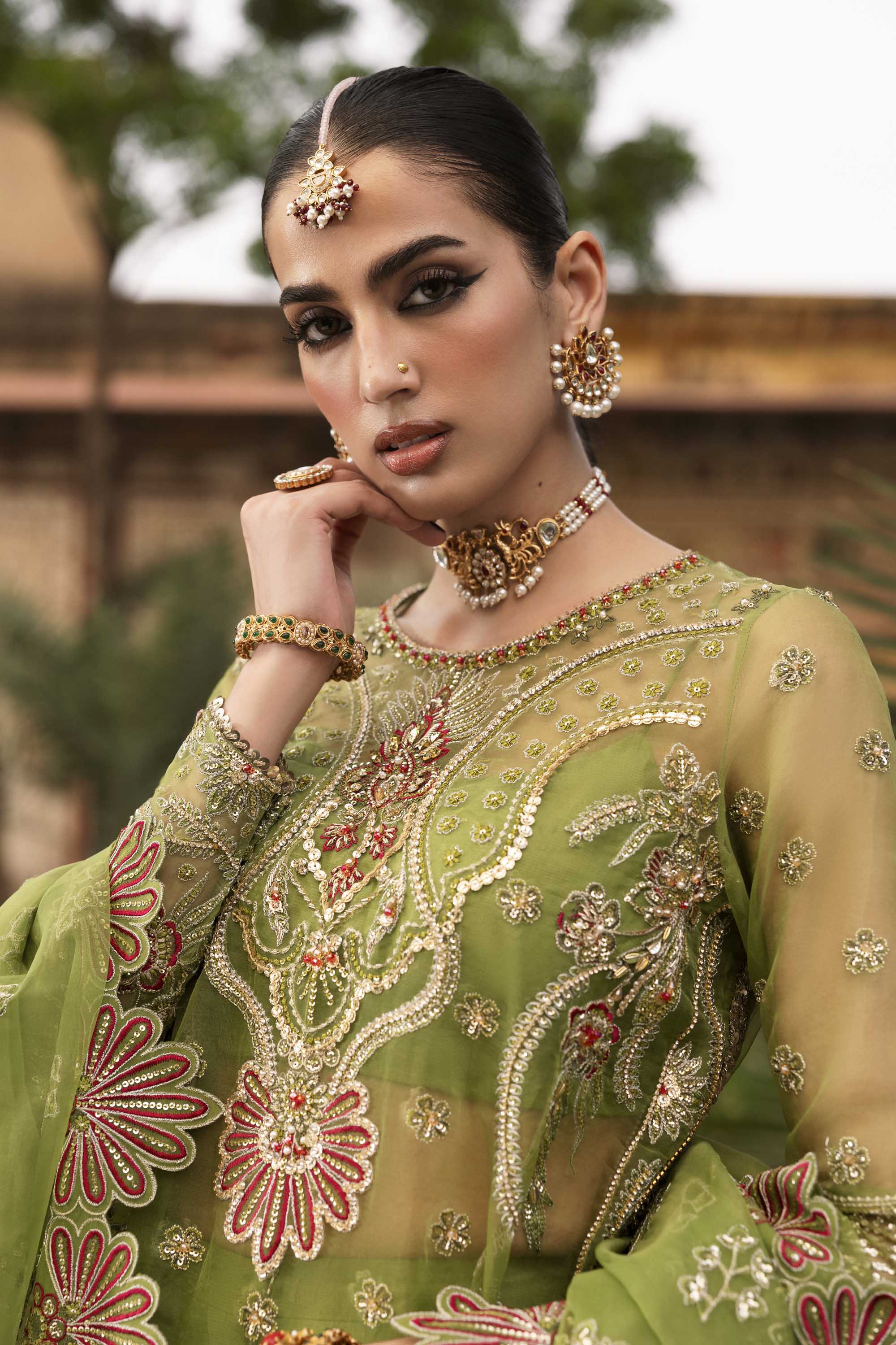Akbar Aslam | Formals | Ambenrin