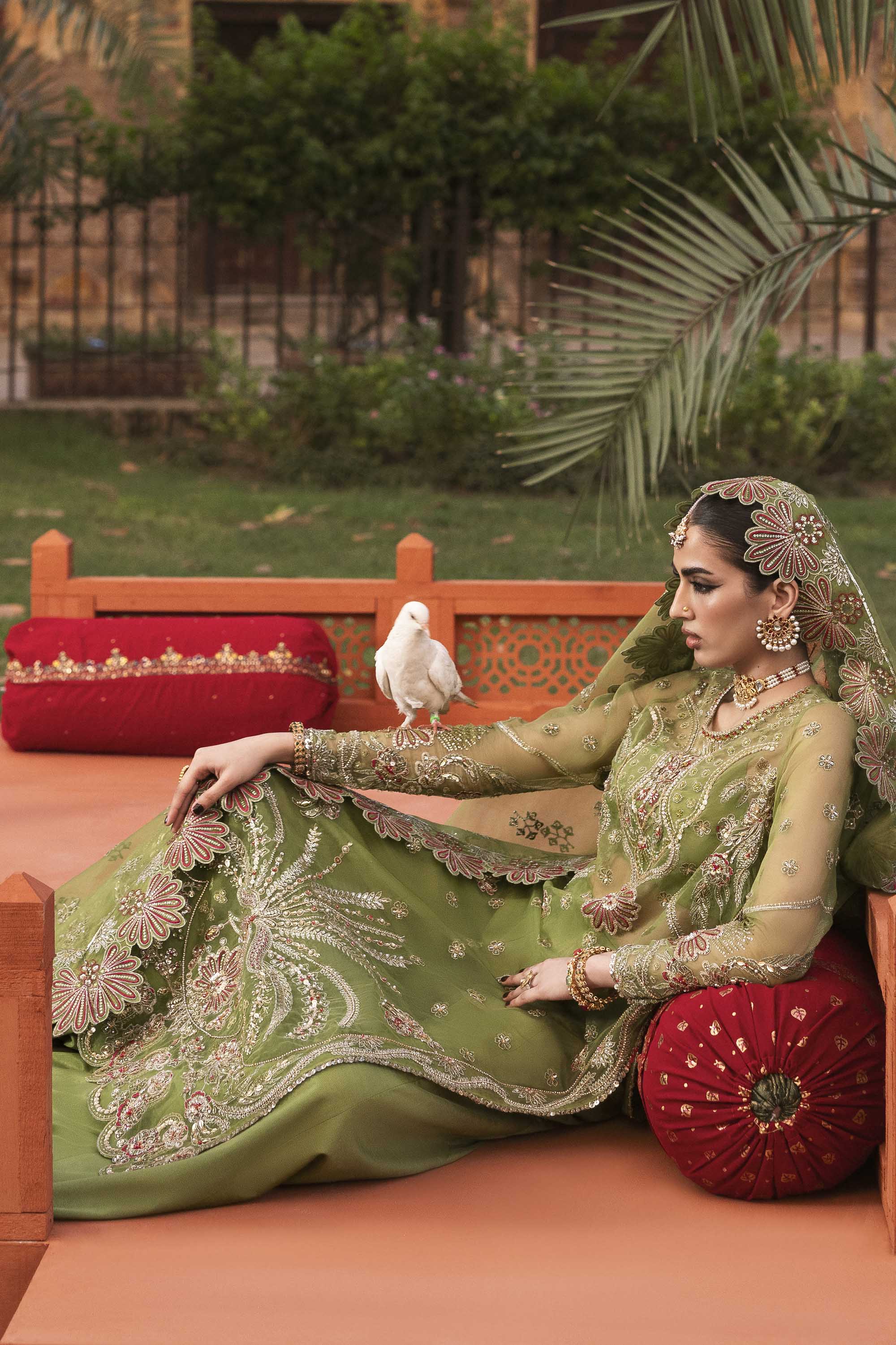 Akbar Aslam | Formals | Ambenrin