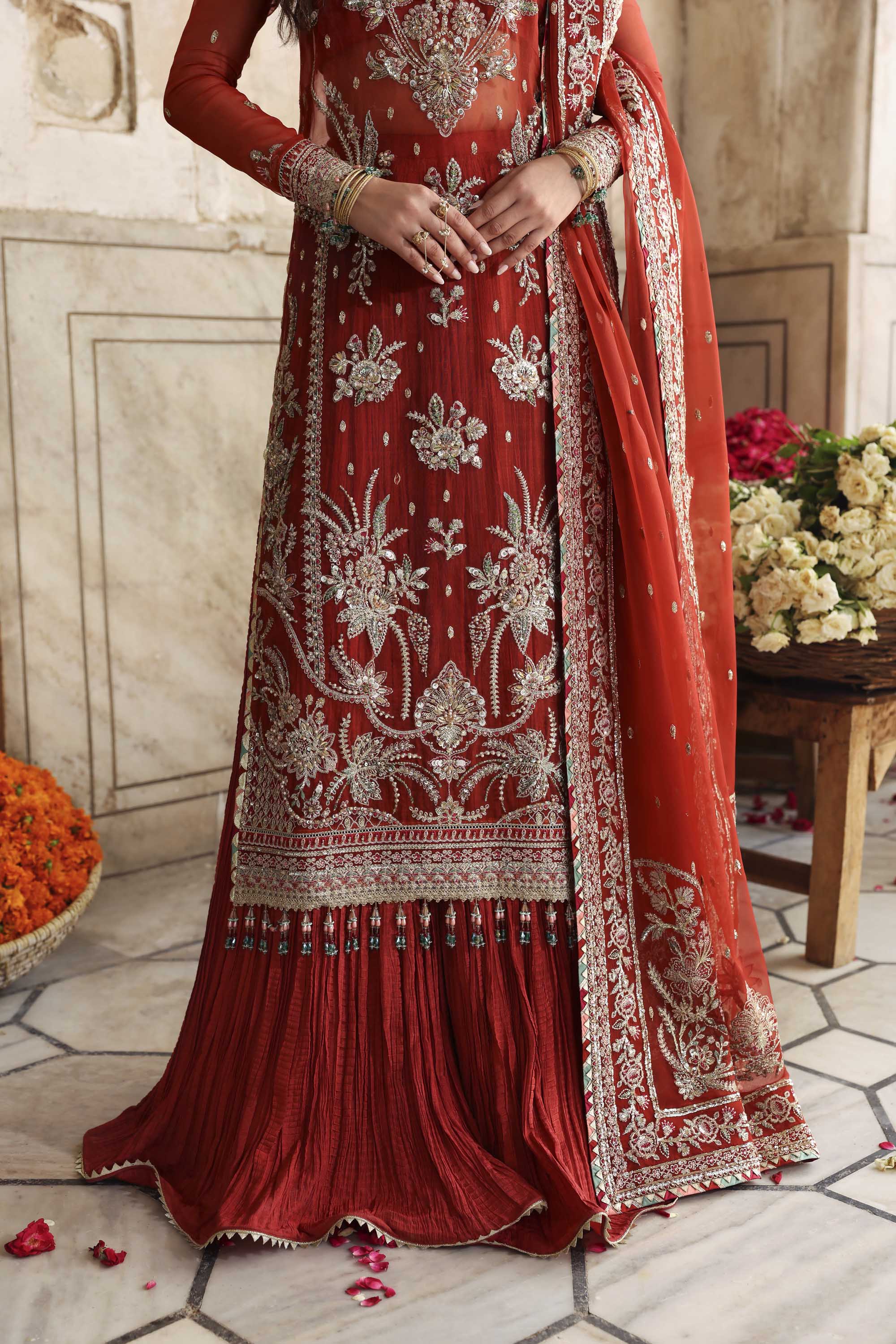 Akbar Aslam | Formals | Zarbaft