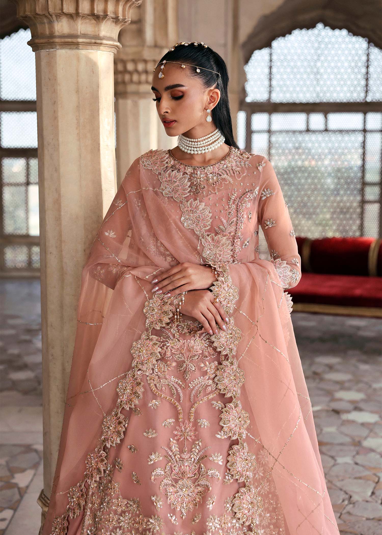 Akbar Aslam | Luxury Formals | Nazneen