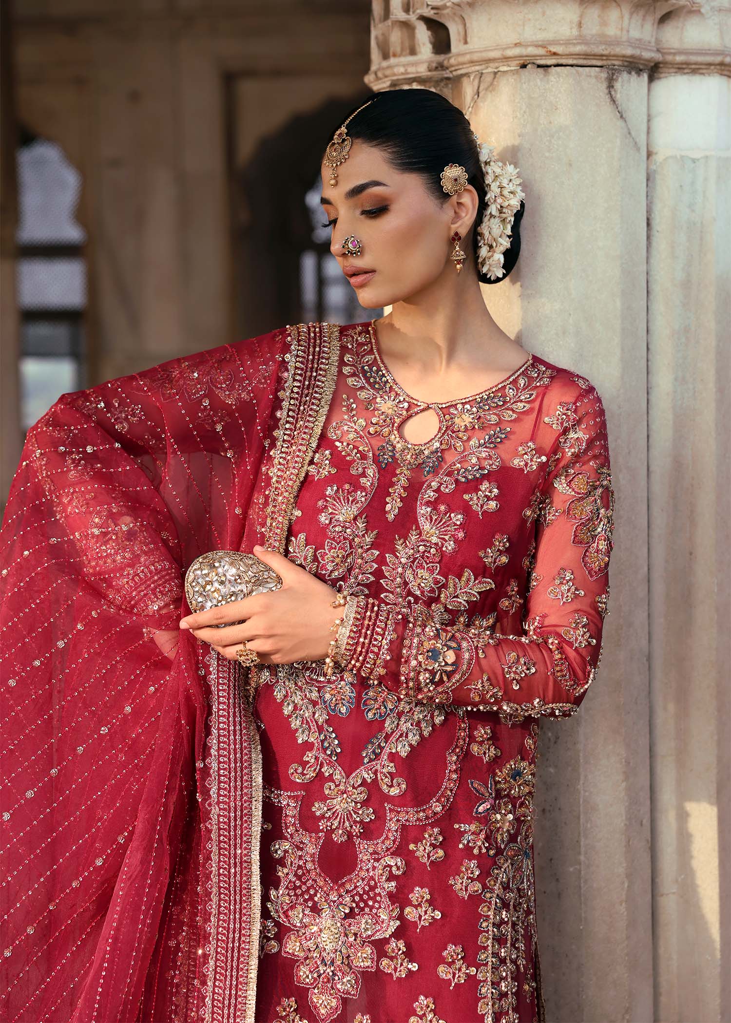 Akbar Aslam | Luxury Formals | Gulrukh