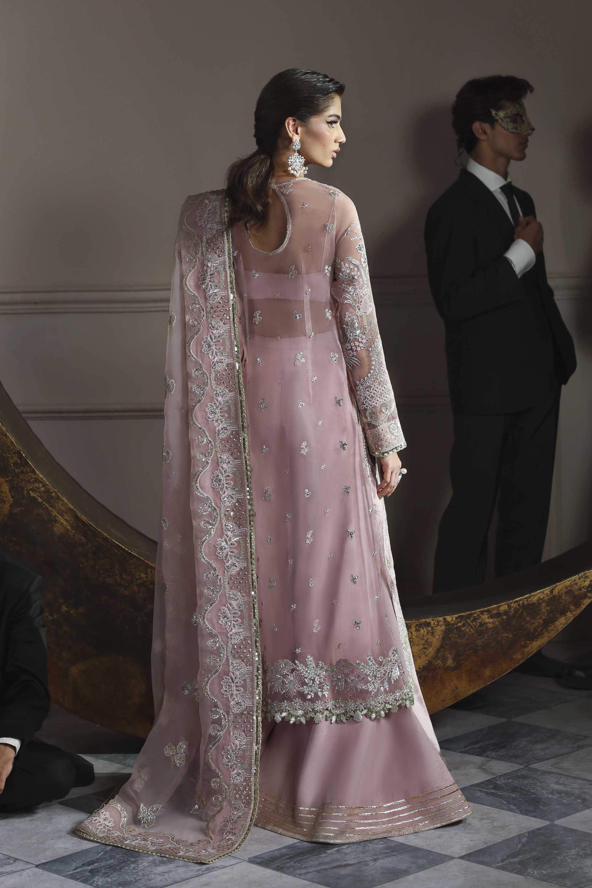 Akbar Aslam | Formals | Shahmeena