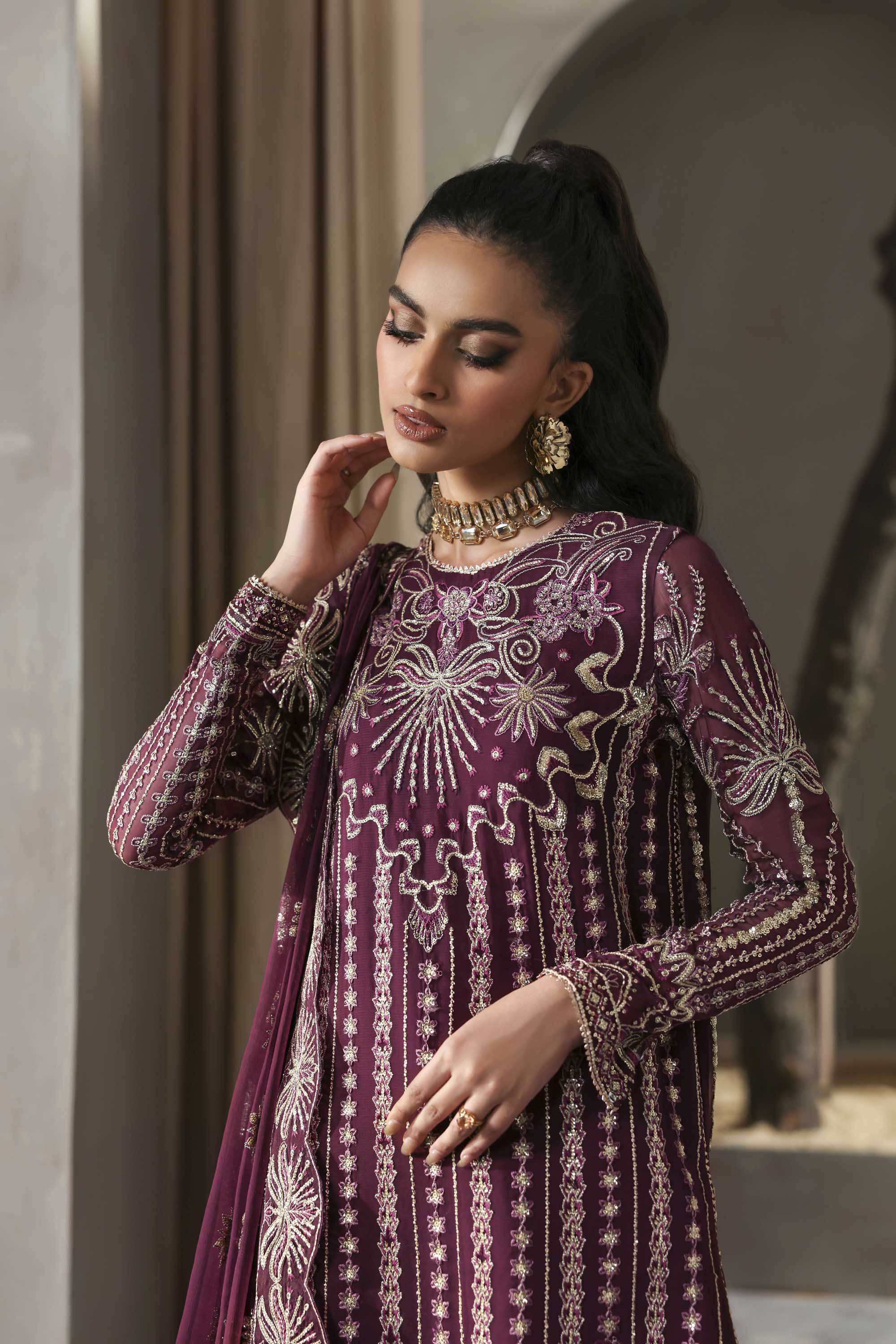 Akbar Aslam | Formals | Mahin