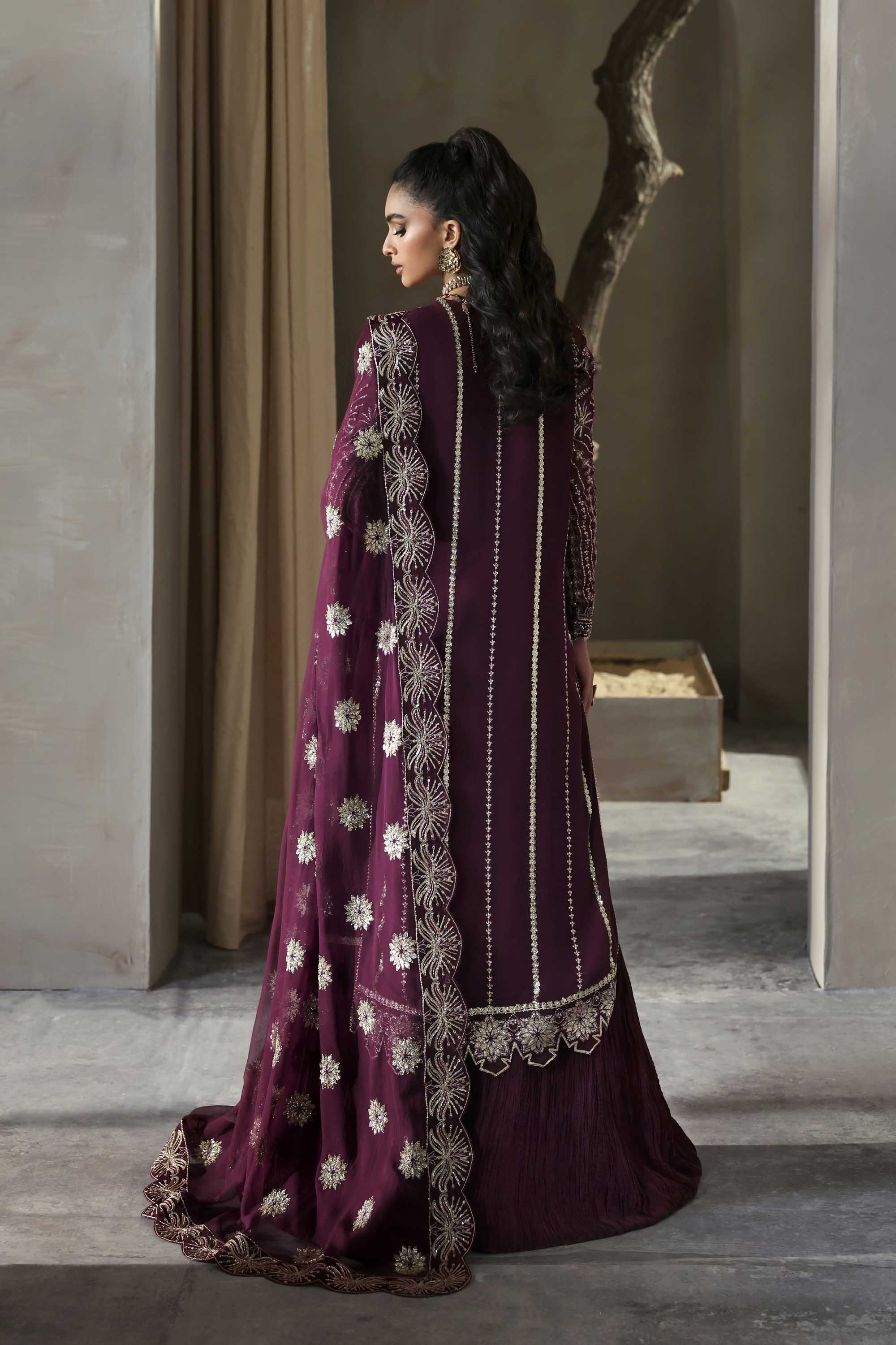 Akbar Aslam | Formals | Mahin