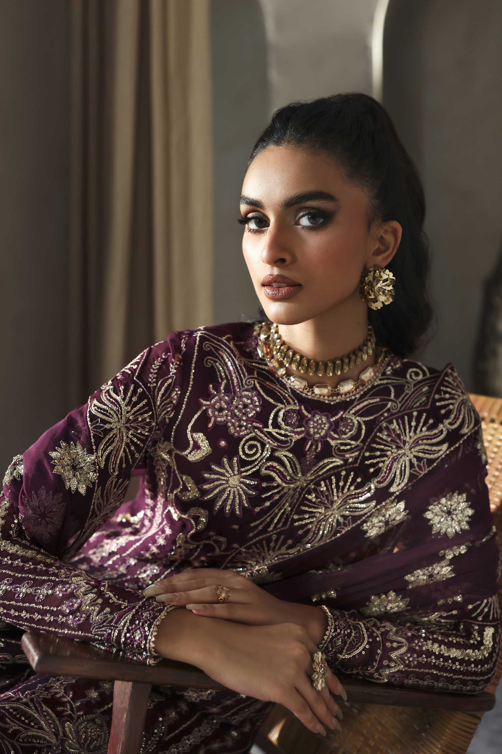 Akbar Aslam | Formals | Mahin