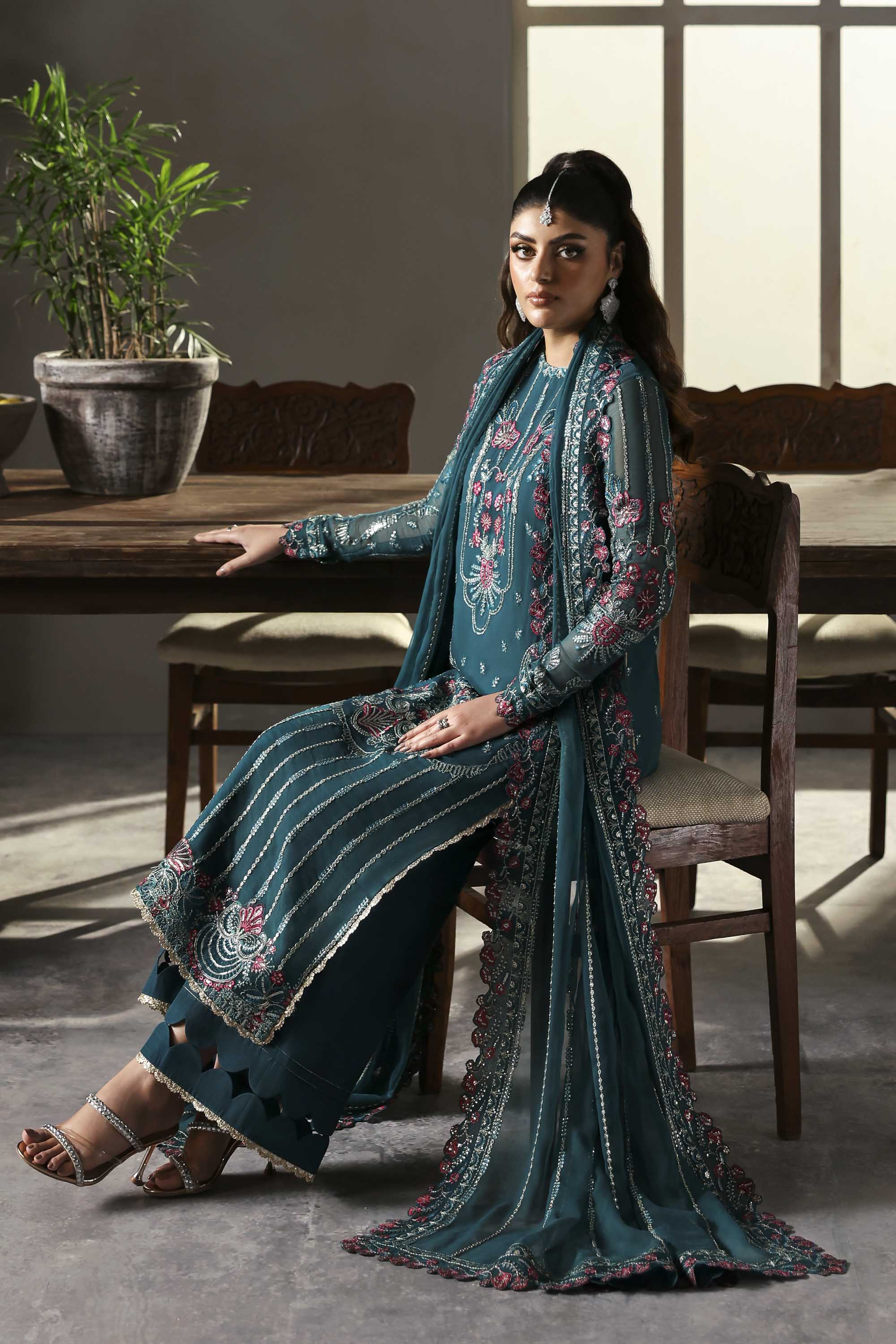 Akbar Aslam | Formals | Scarzia