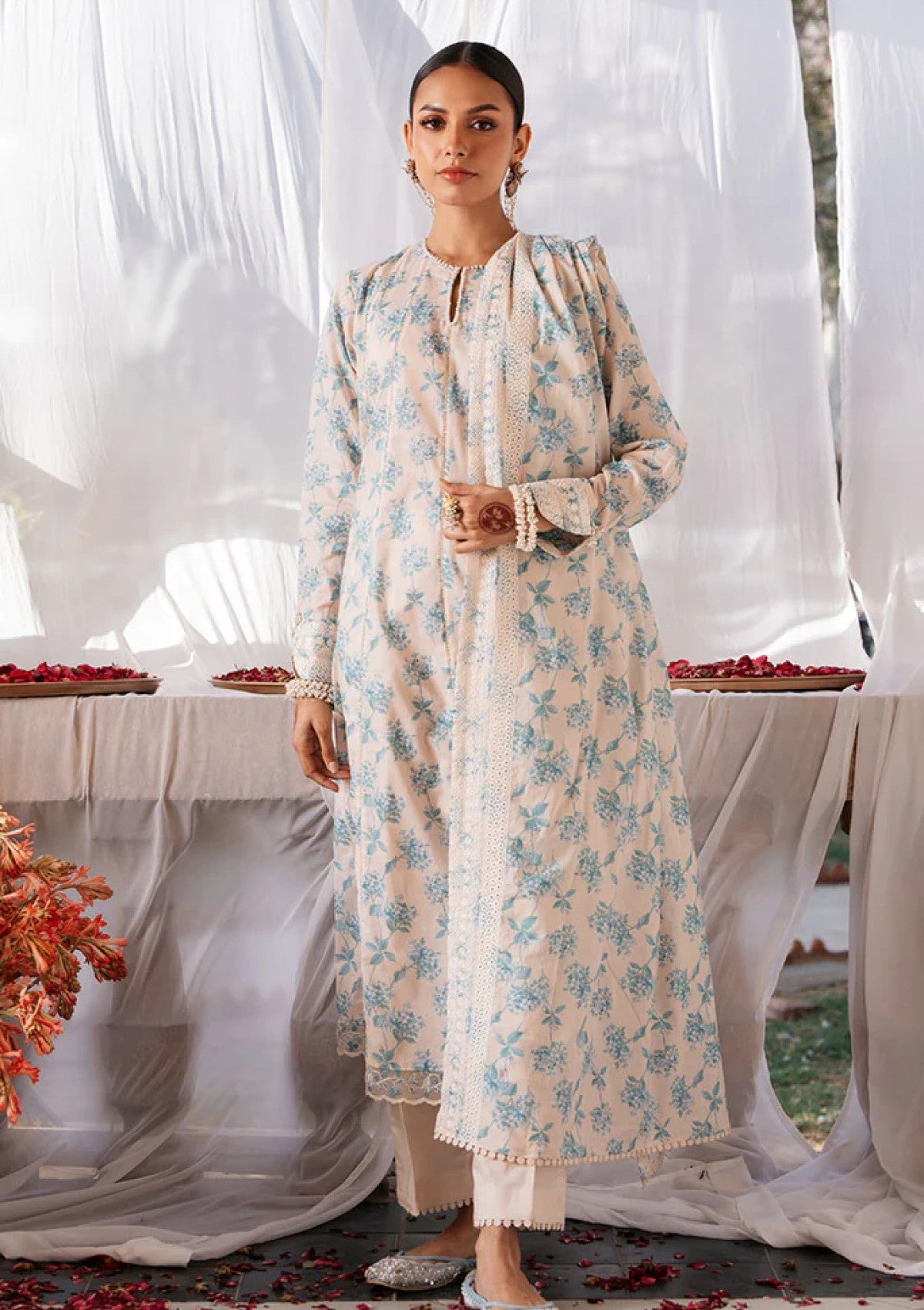 Lawn Collection - Cross Stitch - EidÃÂàLawnÃÂà- CEL24#19 - DAINTY ROYALE