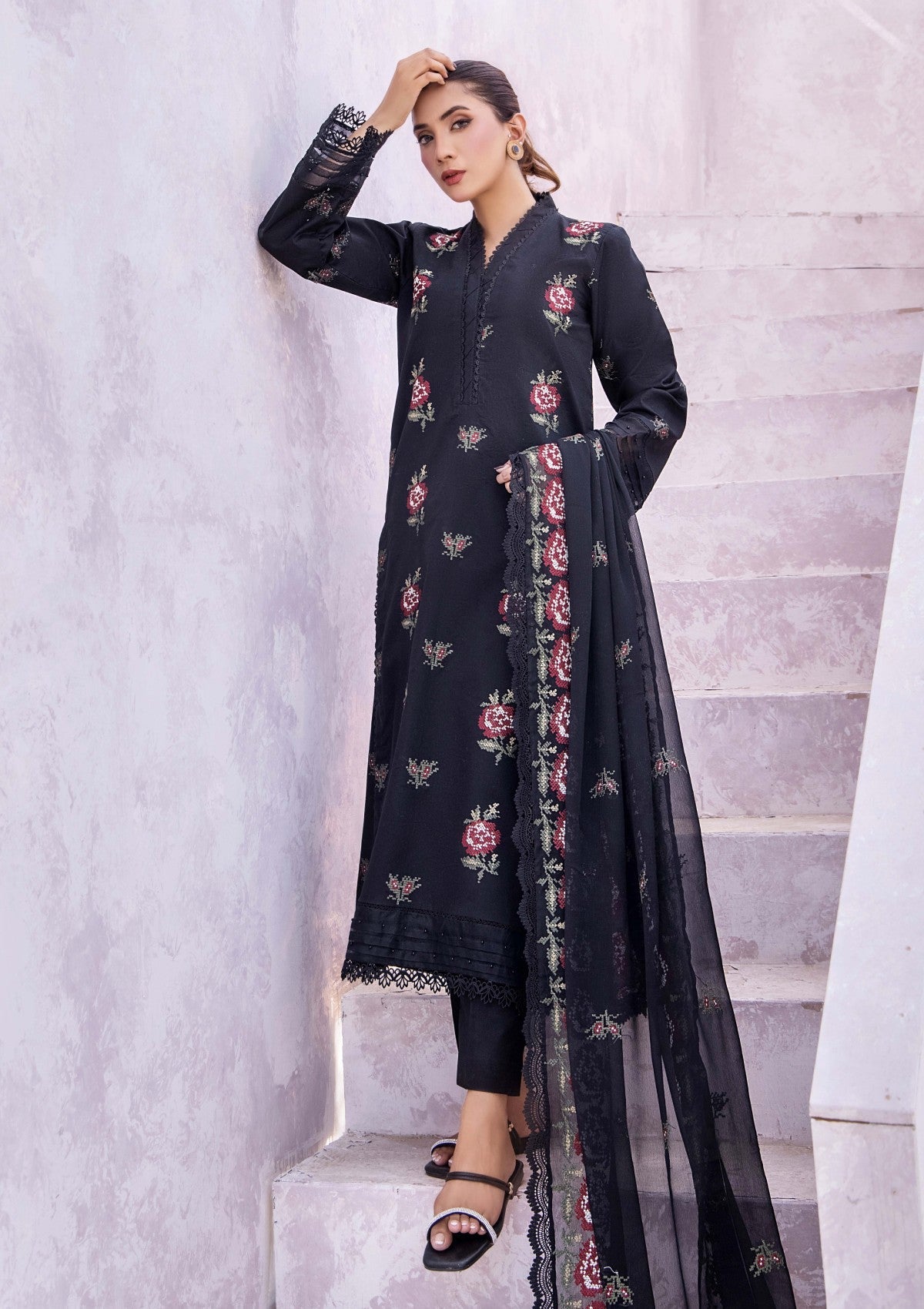 Lawn - Humdum - Lilly - HL25#06