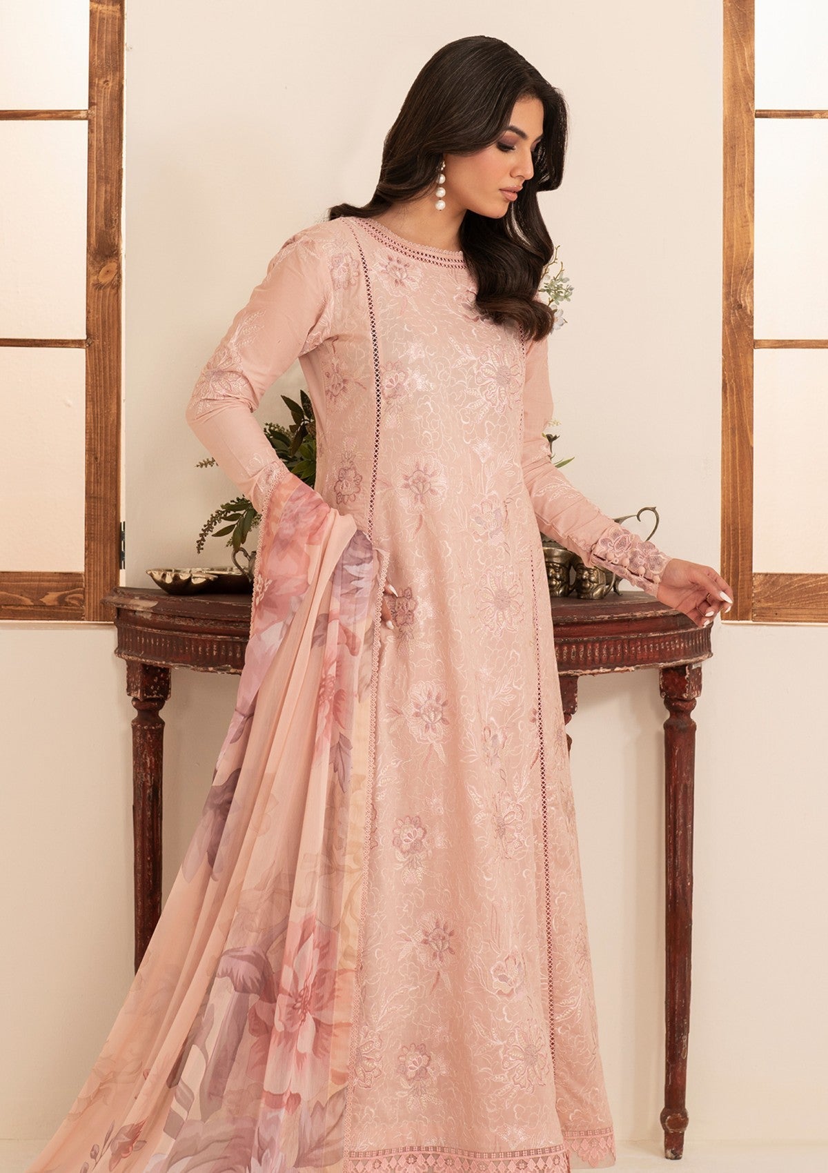 Lawn - Zarif - Lamhay - Luxury Eid 25 - ZLLE25#10 - AREÃÂÃÂÃÂÃÂÃÂÃÂÃÂÃÂ