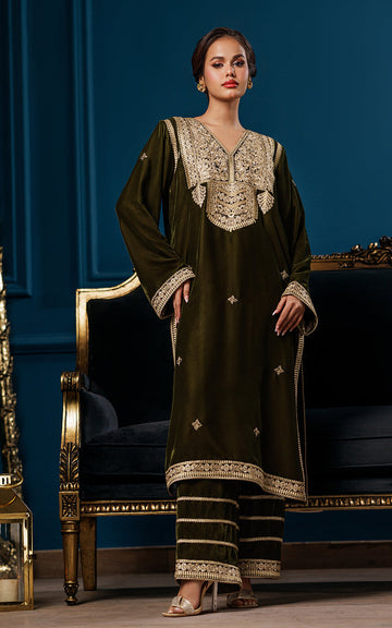Threads and Motifs | Velvet Collection 25 | 2PC TV-09