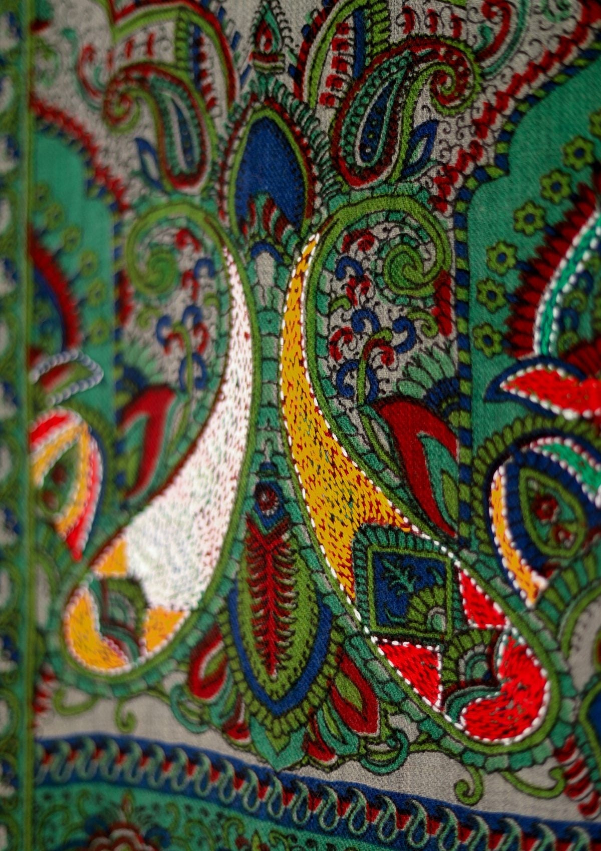 Wool Needle Work Shawl D - 28 - Multi