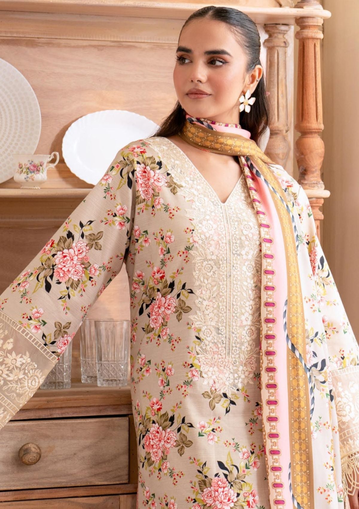 Winter Collection - Mahnur - Leila - Floret