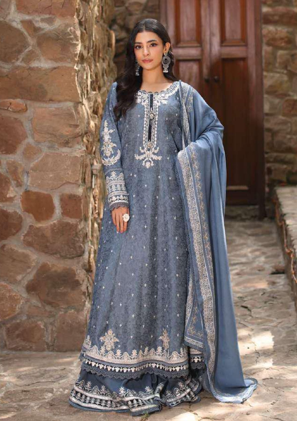 Winter Collection - Noor - Saadia Asad - Suzaanikari - NSK24#03