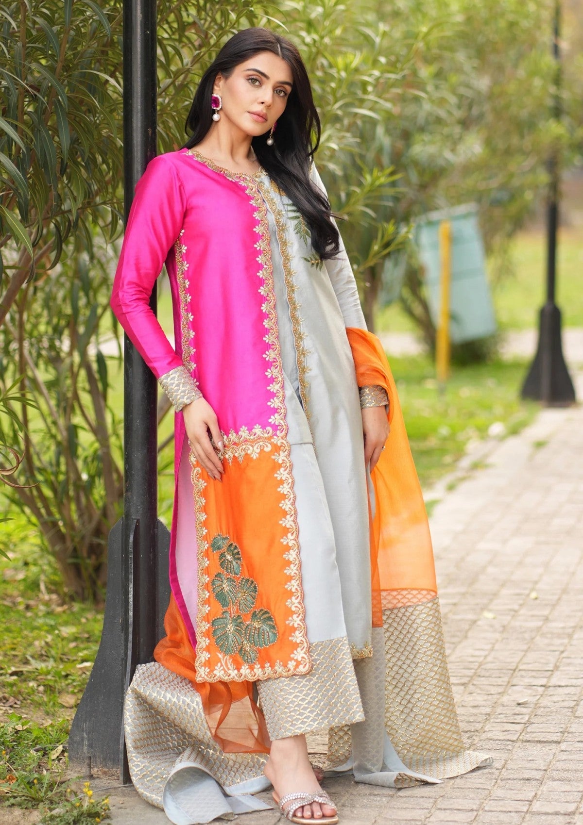 Pret - Fozia Khalid - Dilkash - Festive 25 - ABEER