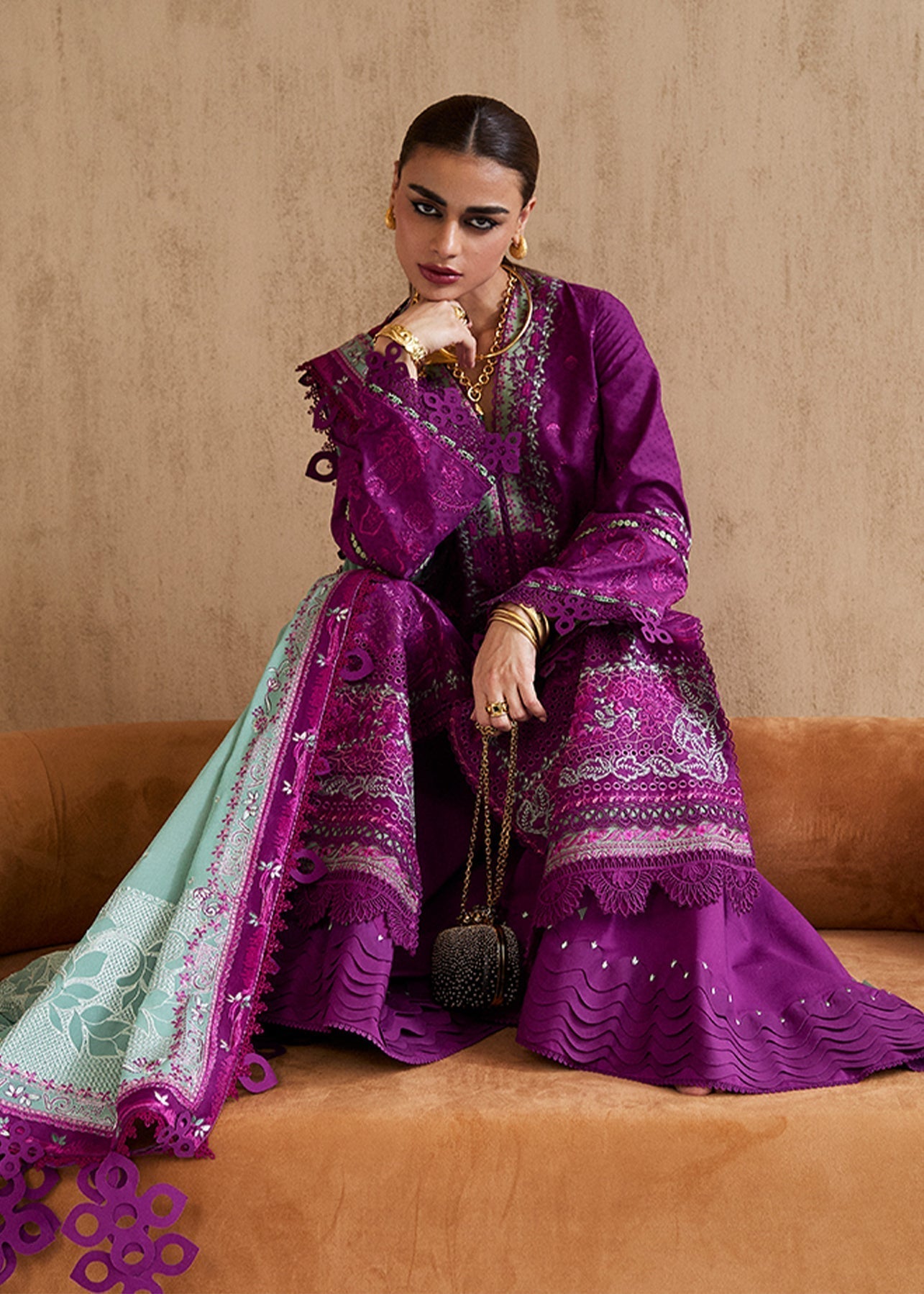 Suffuse | Luxury Lawn 25 | OIRA