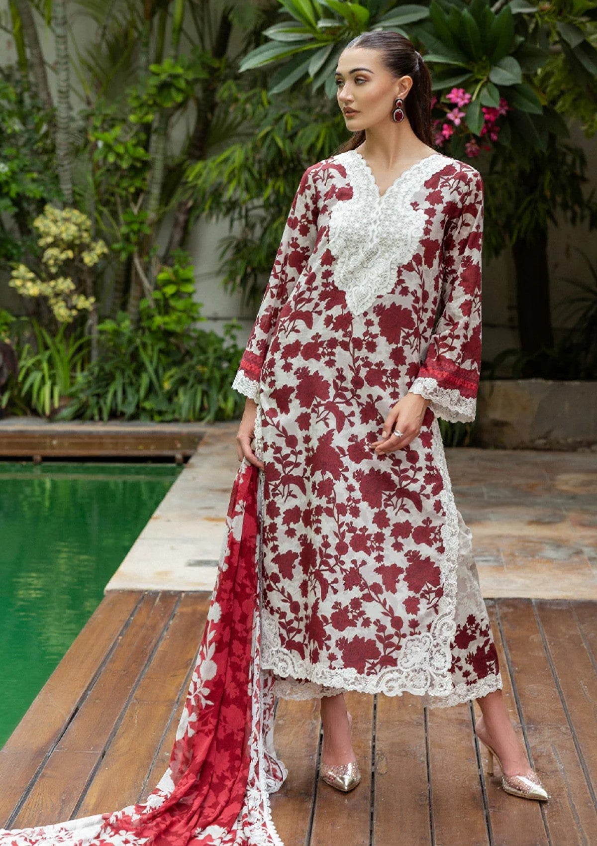 Lawn - Zainab Chottani - Tahra - Volume 2 - Ruhi