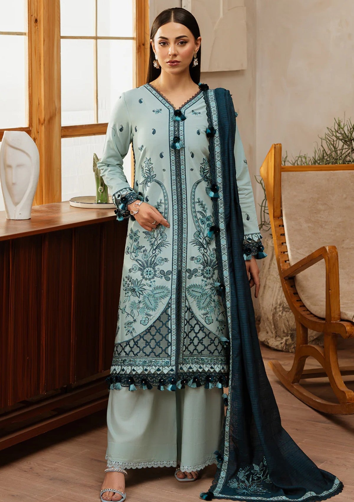 Lawn - Mahnur - Florence Luxury 25 - AIYLEEN