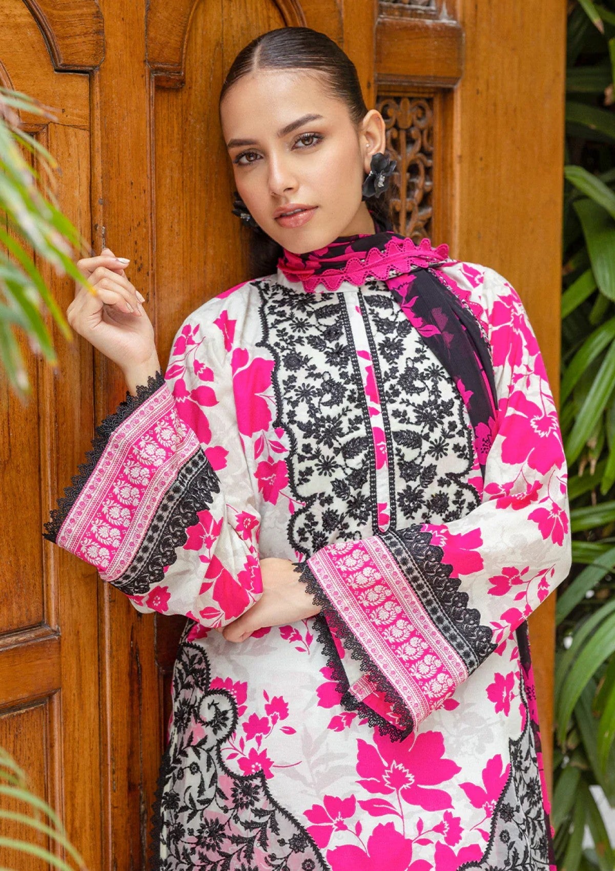 Lawn - Zainab Chottani - Tahra - Volume 2 - Nysa