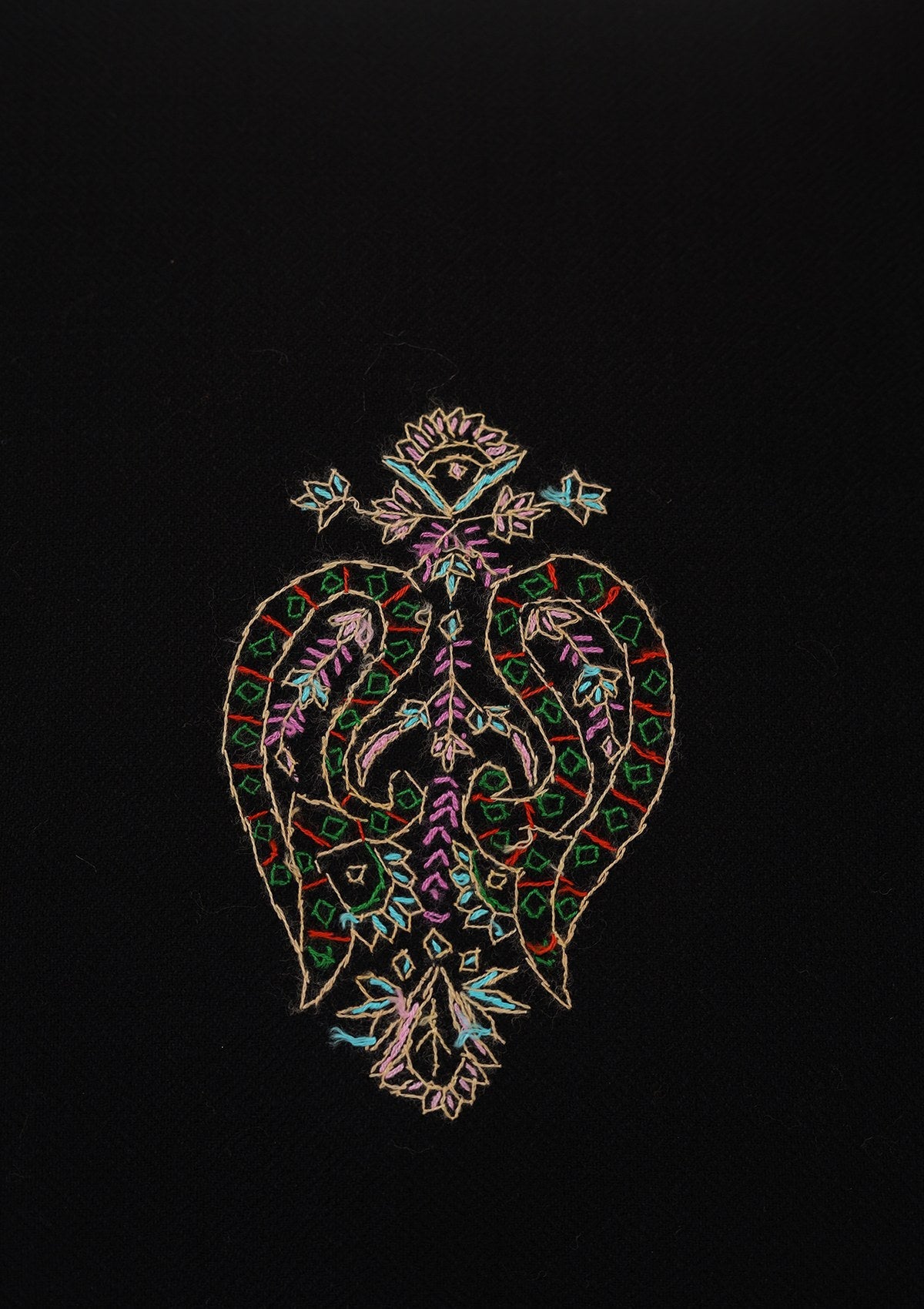 Wool Needle Work Shawl D - 33 - Black