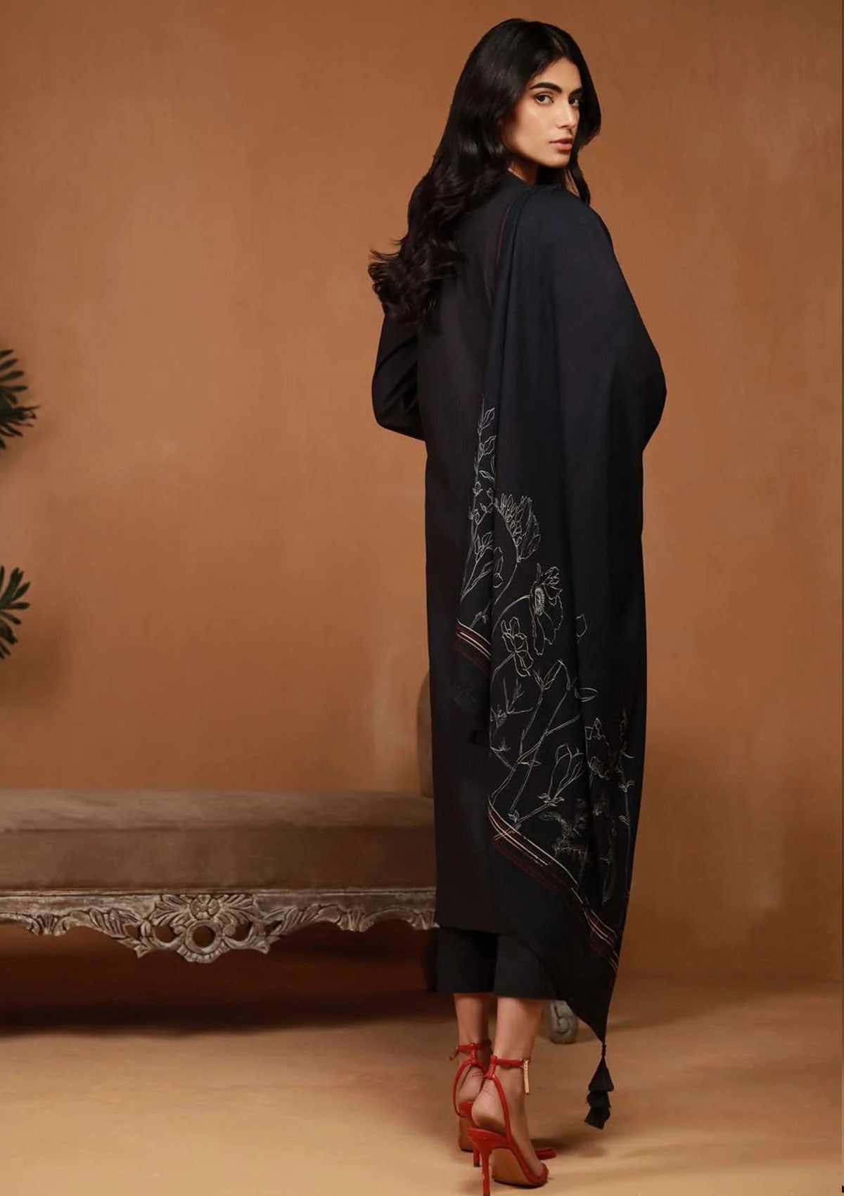 Winter Collection - Sahar - Cross Hatch - Unstitched Vol-2 - D#05