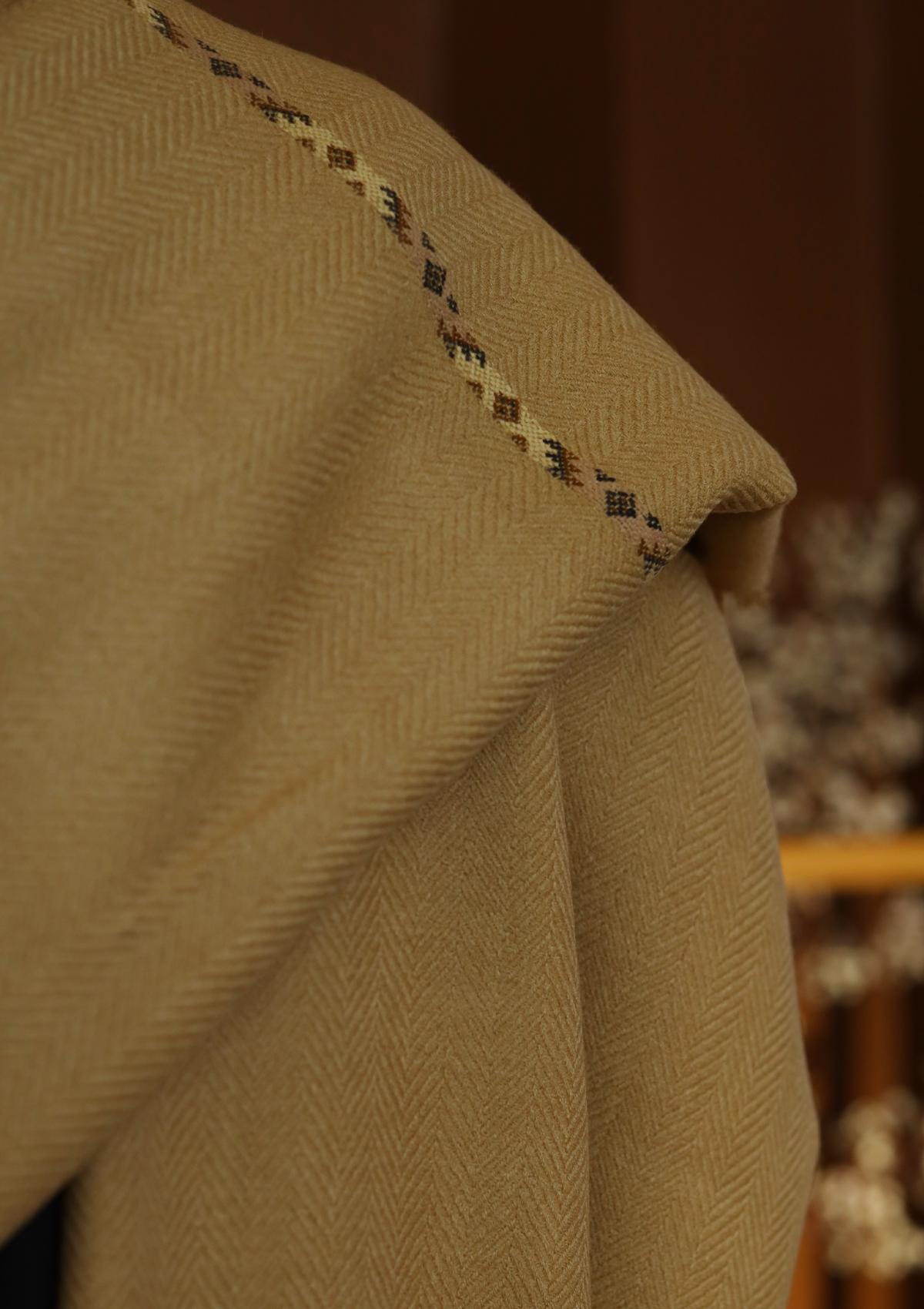 Men Shawls - Wool Shawls - D#09 - L Golden