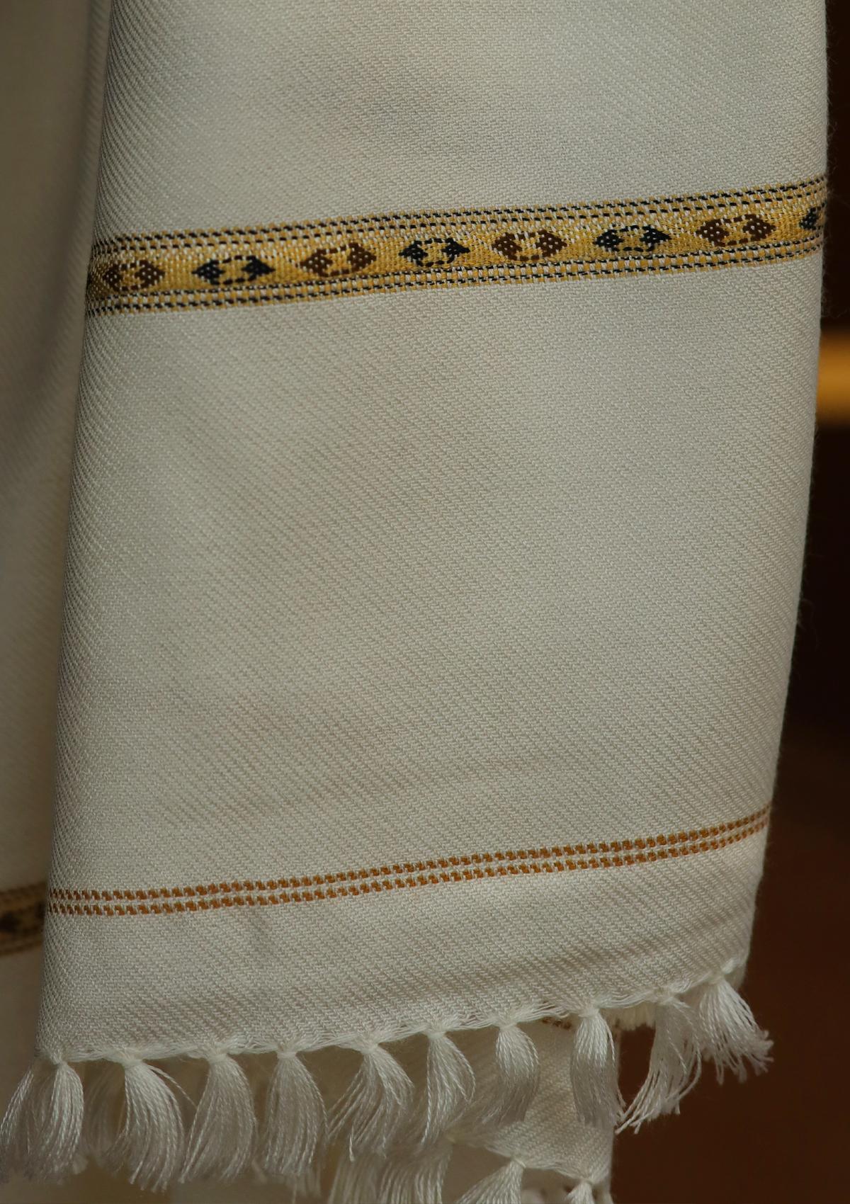 Men Shawls - Wool Shawls - D#08 - Off White