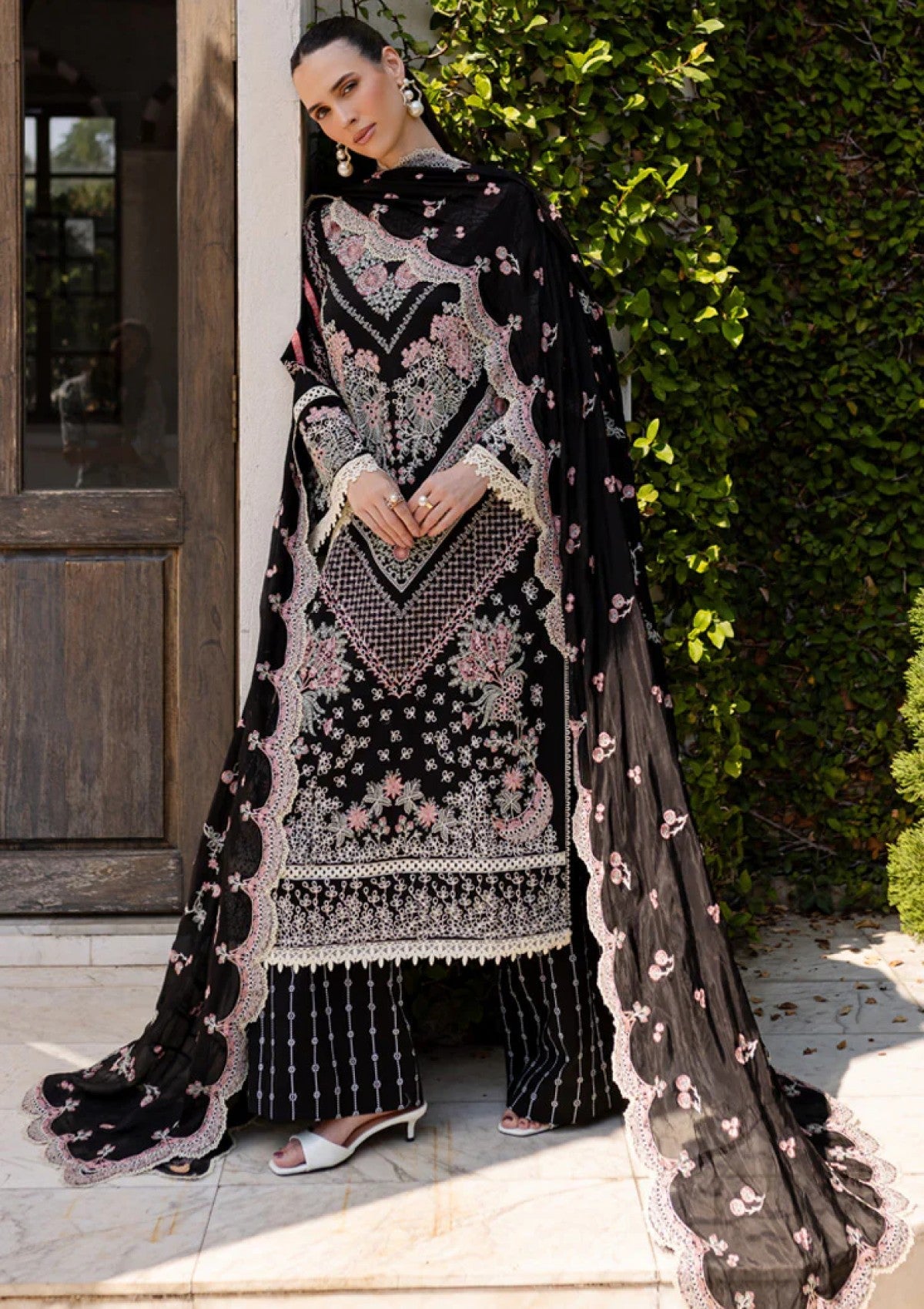 Lawn - Marjjan - Ruhi - Unstitched 25 - MLL-01 B (BLACK)