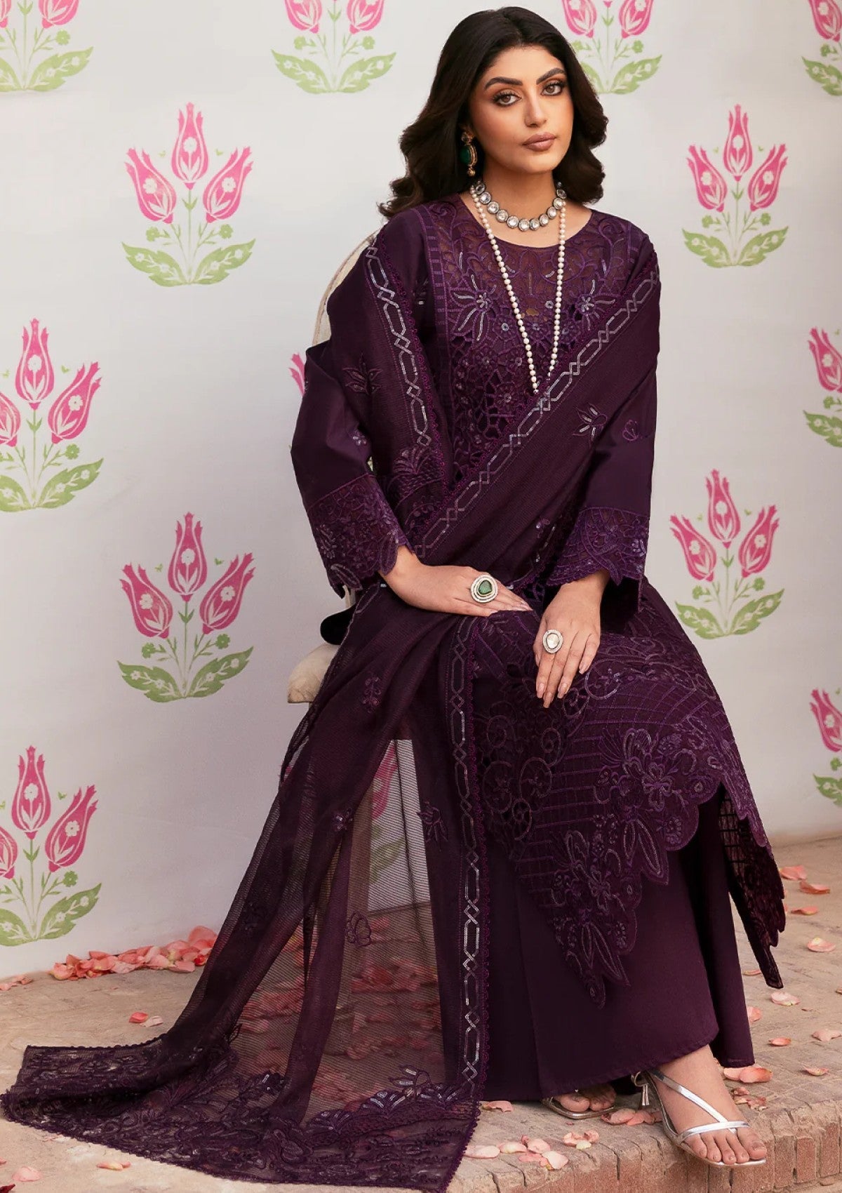 Lawn - Mahnur - Husn e Jahan - MHJ#11 - Liana