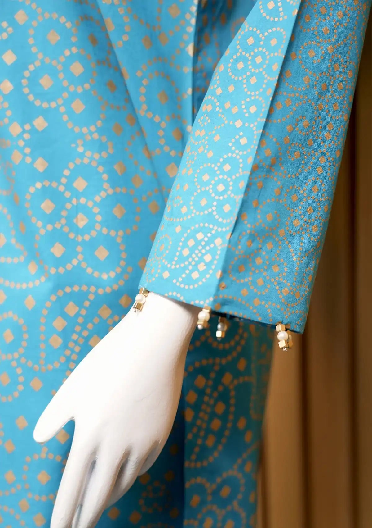 Winter Collection - Madiha Jahangir - Gulmira - Cambric - 3 pcs - D#06 - Official Madiha Jahangir - Agha Fabrics UK