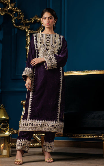 Threads and Motifs | Velvet Collection 25 | 2PC TV-03