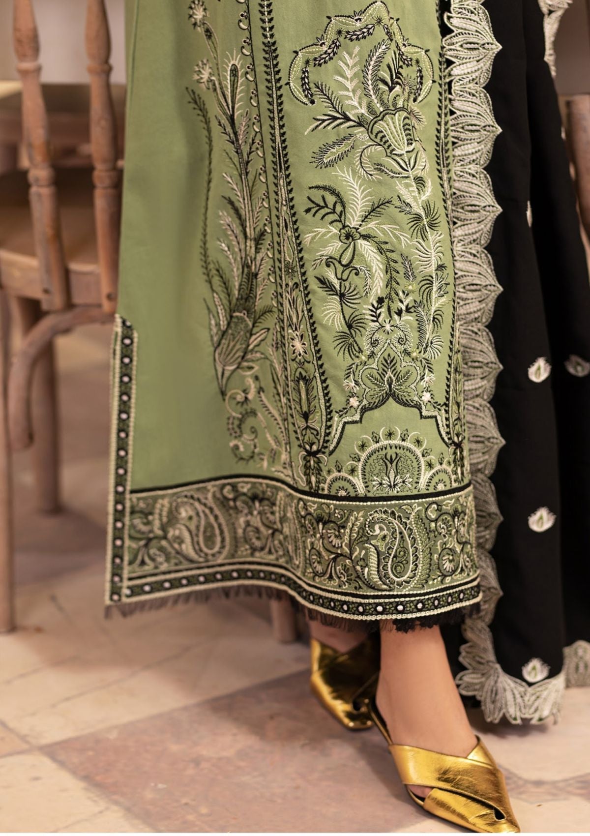 Winter Collection - Roheenaz - Meraki - RM24#04A - Olivia