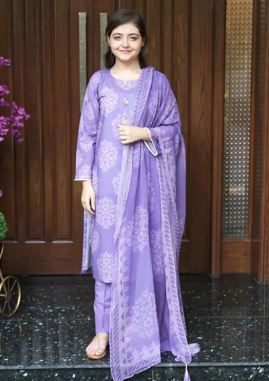 Winter Collection - Madiha Jahangir - Gulmira - Cambric - 3 pcs - D#09 - Official Madiha Jahangir - Agha Fabrics UK