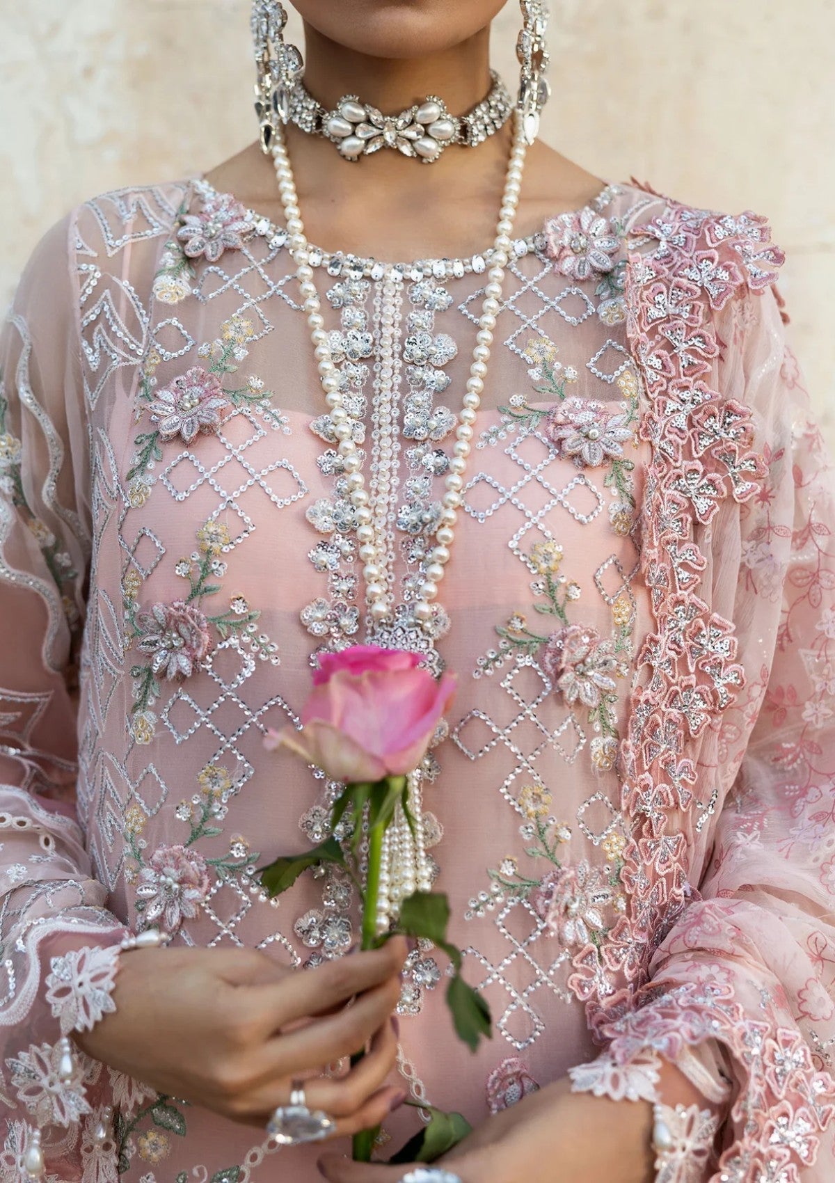 Formals - Sardinia - Chiffons Edit 25 - Saasi