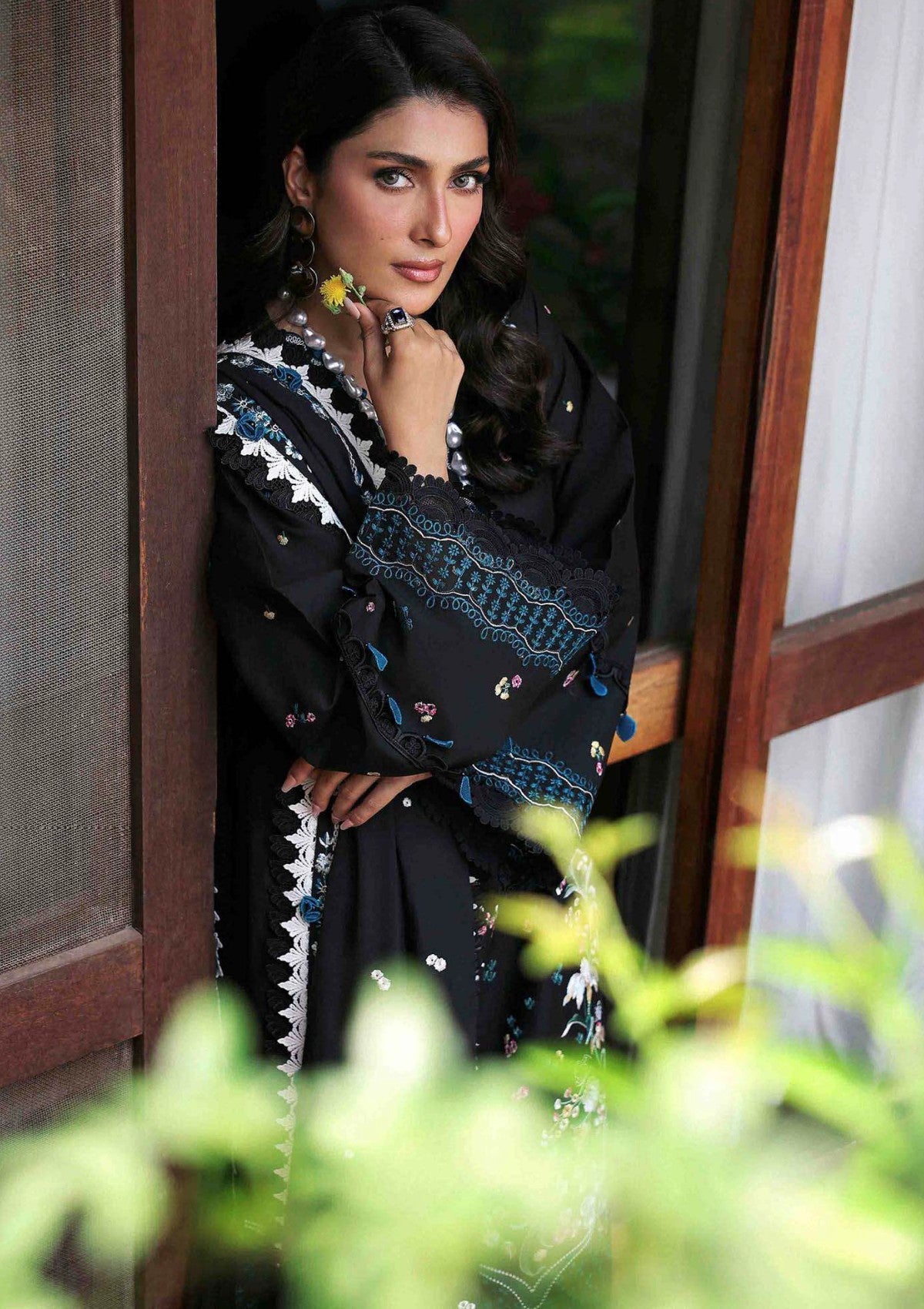 Lawn - Republic Womenswear - Talia - Summer 25 - RPT#5B - ZaraÃÂé